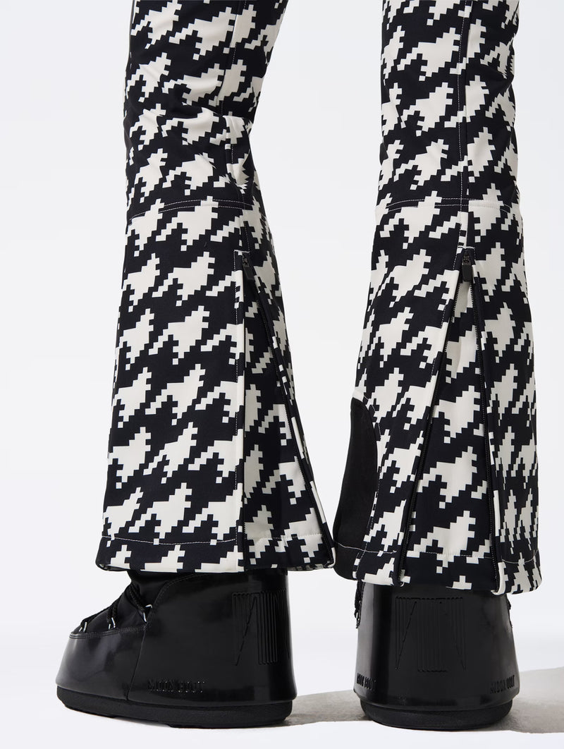 Aurora High-Waist Flare Ski Pants in Houndstooth