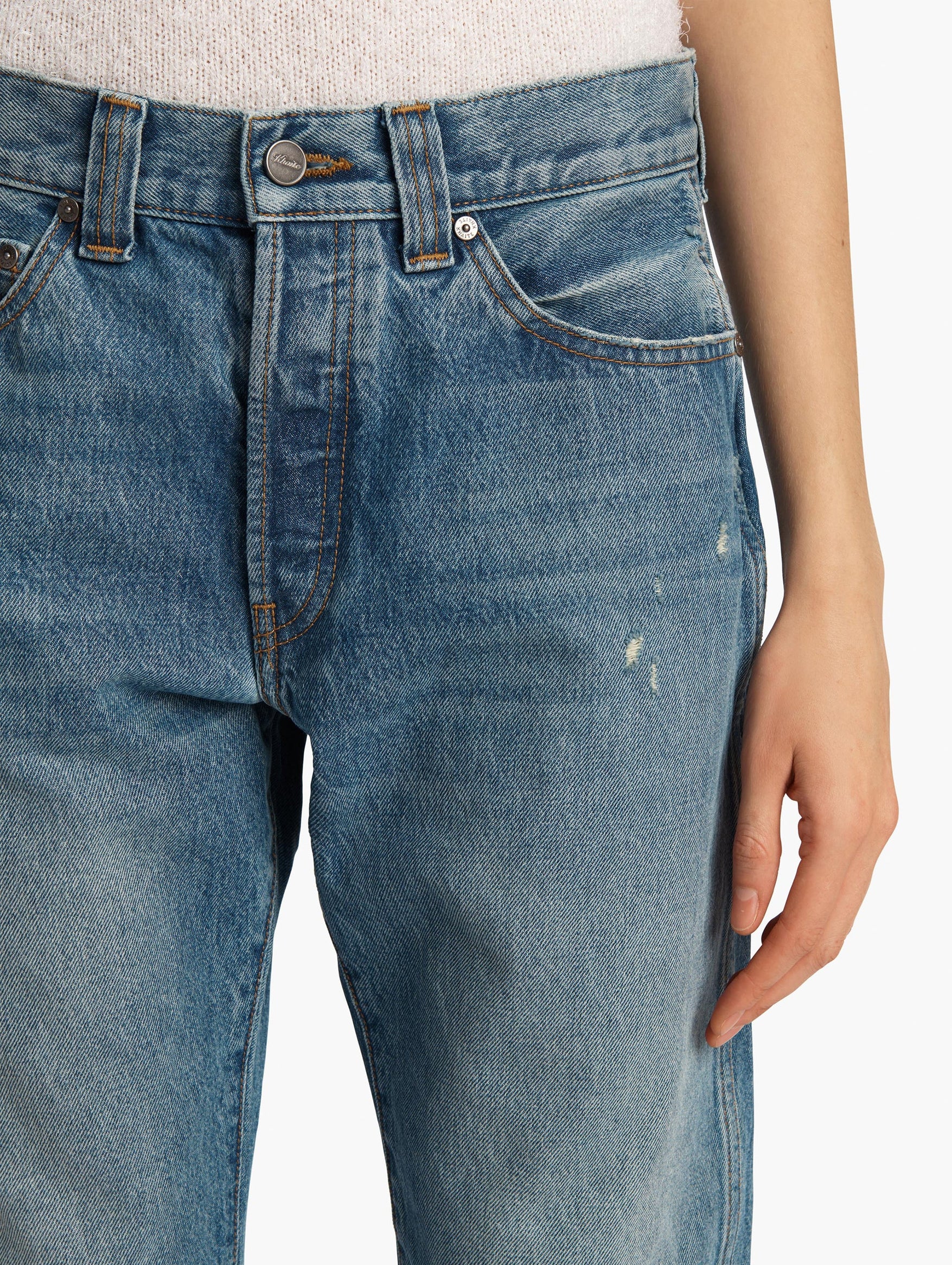 Callum Jean in Heath