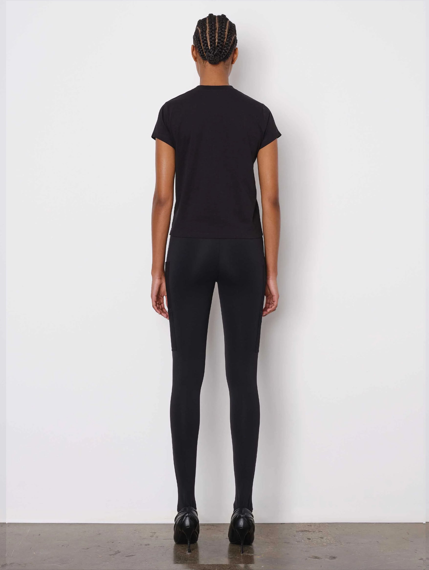 Crop T-Shirt in Black