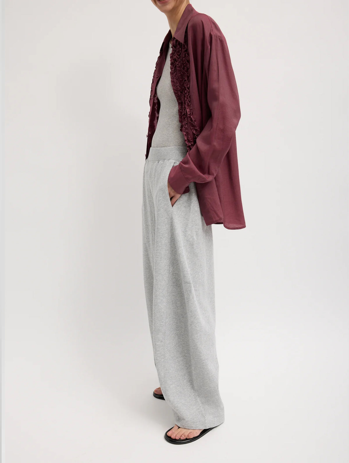 Light Weight Sweatshirting Short Winslow Pant in Heather Grey