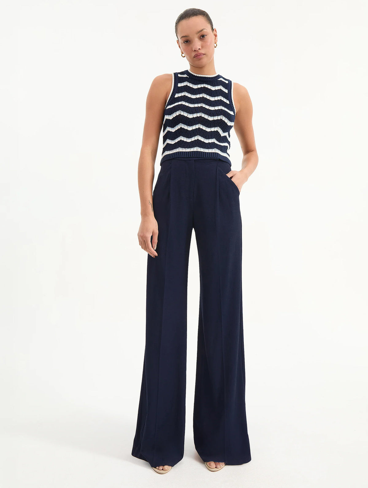 Marbeau Wide-Leg Pant in Navy