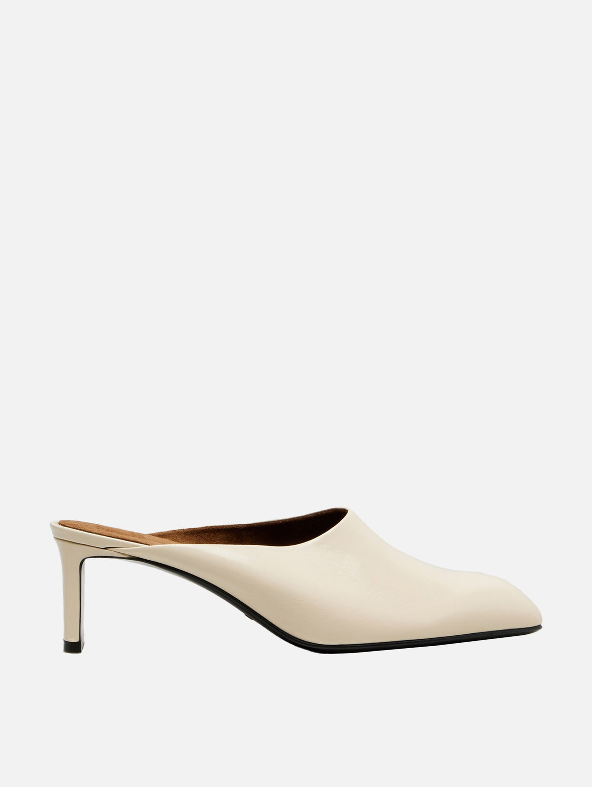 Colt Low Mule in Cream
