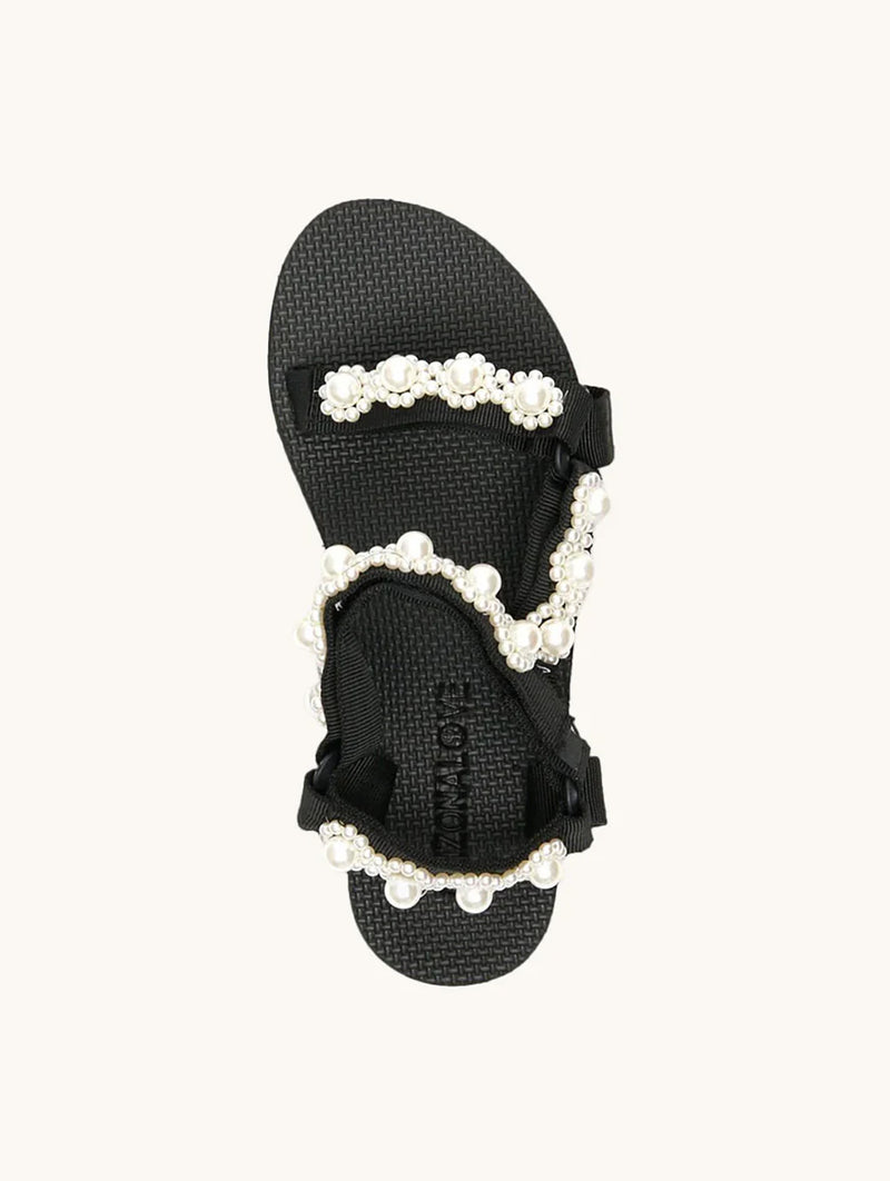 Trekky Sandal in Pearls