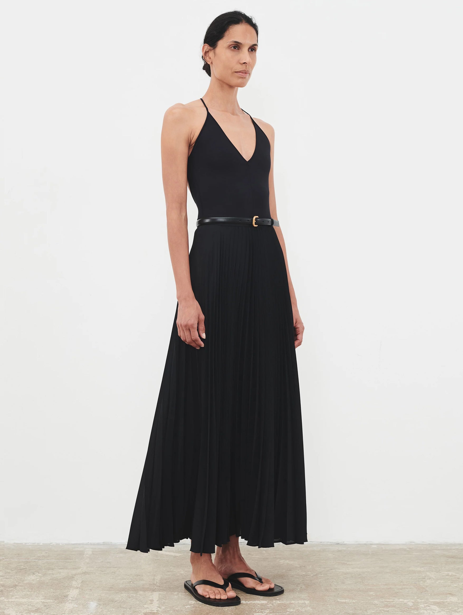 Pleated Skirt in Black