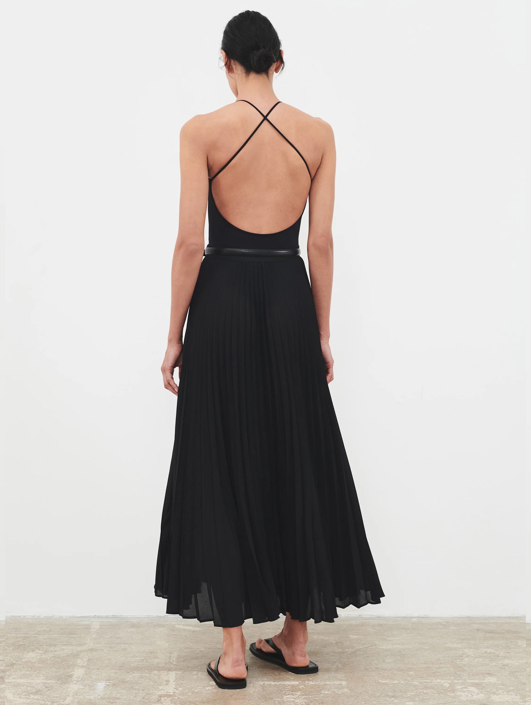 Pleated Skirt in Black