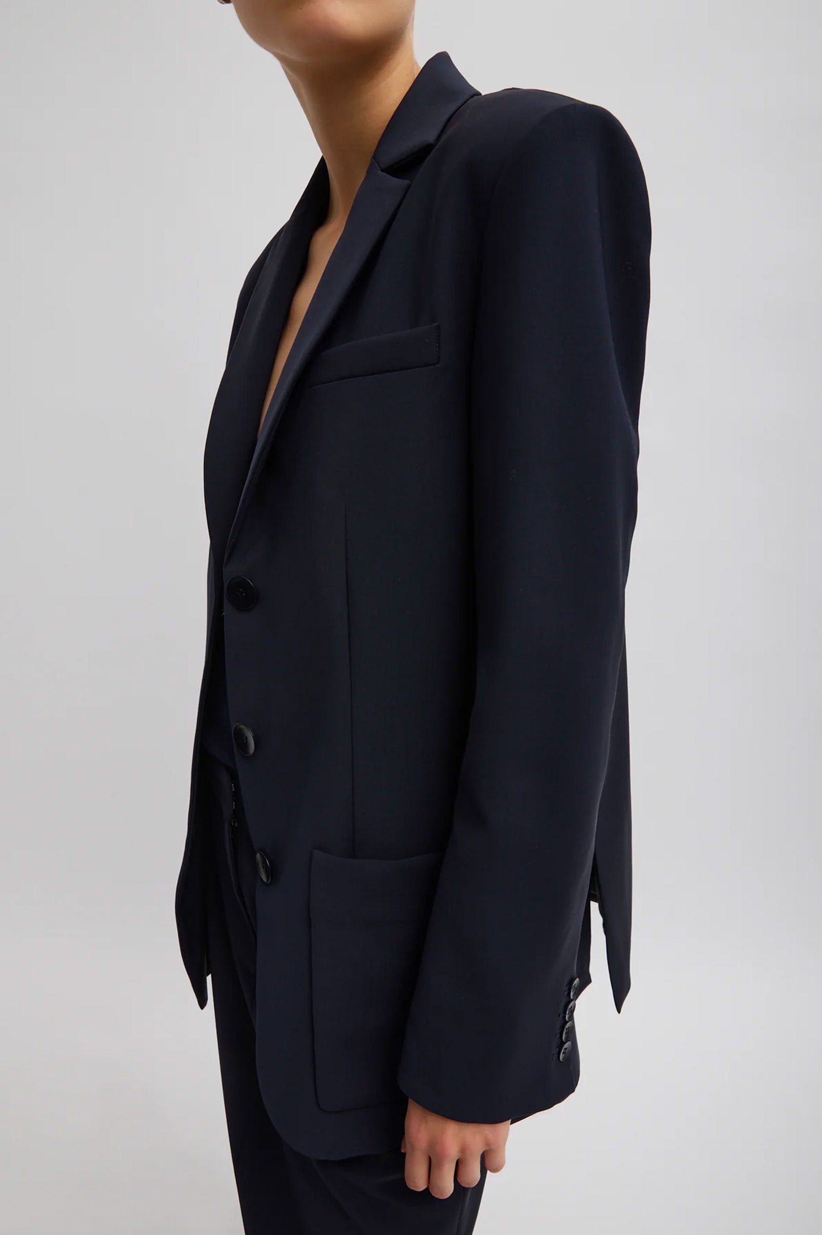 Tropical Wool Max Blazer in Navy1