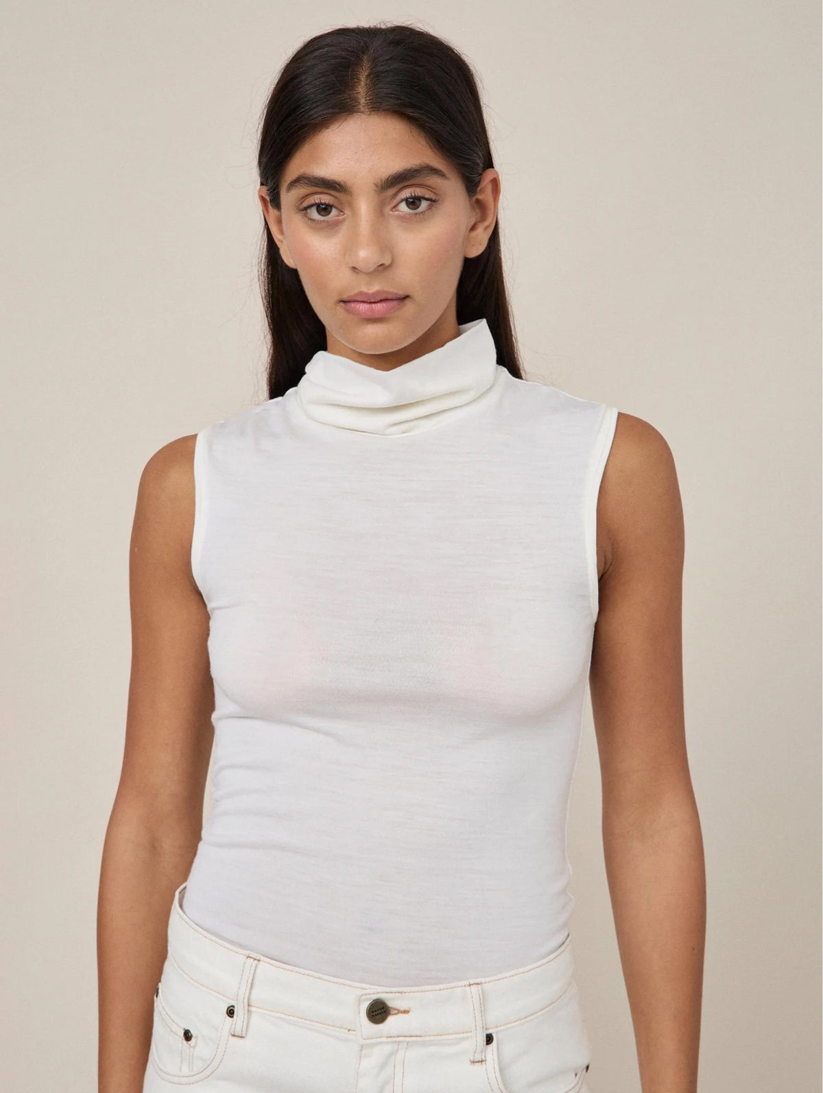 01 Turtleneck Singlet in Ivory