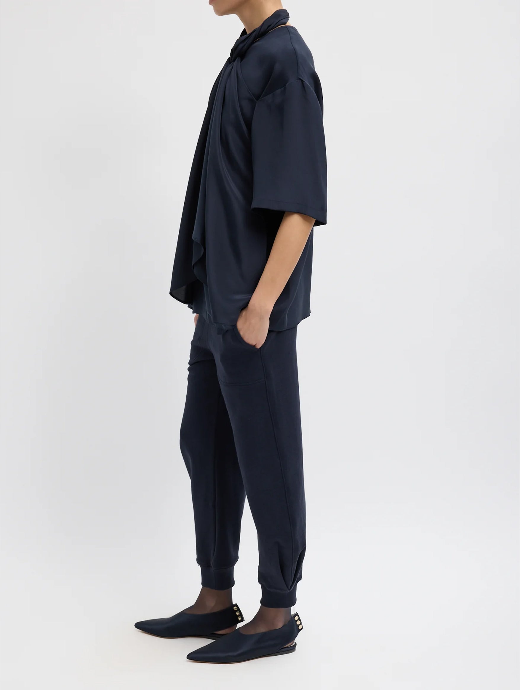 4 Ply Silk Tie Front Top in Navy