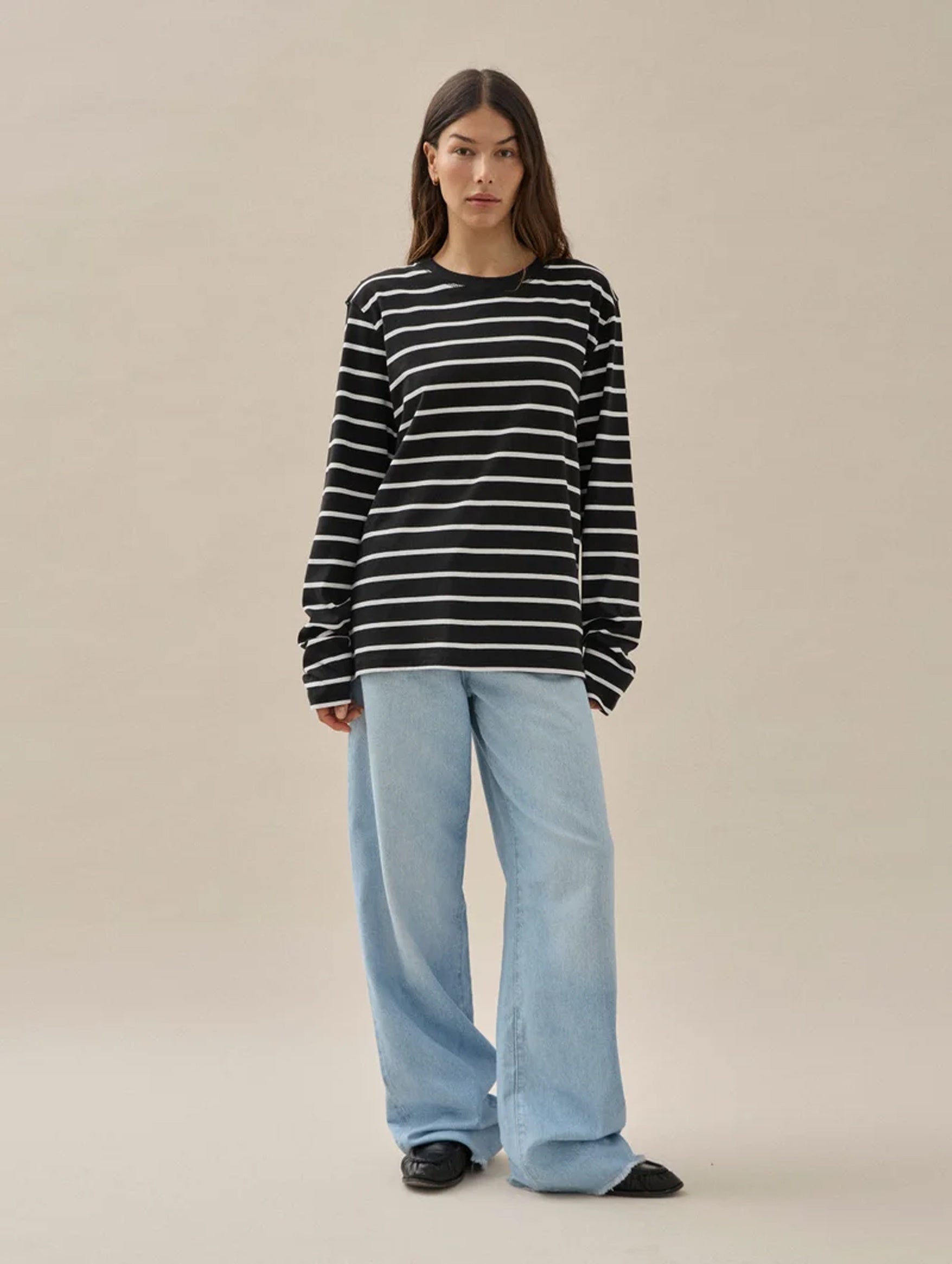 Long Sleeve Breton Tee in Black and White Stripe