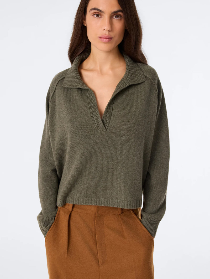 Aenora Polo Sweater in Kaki Fonce