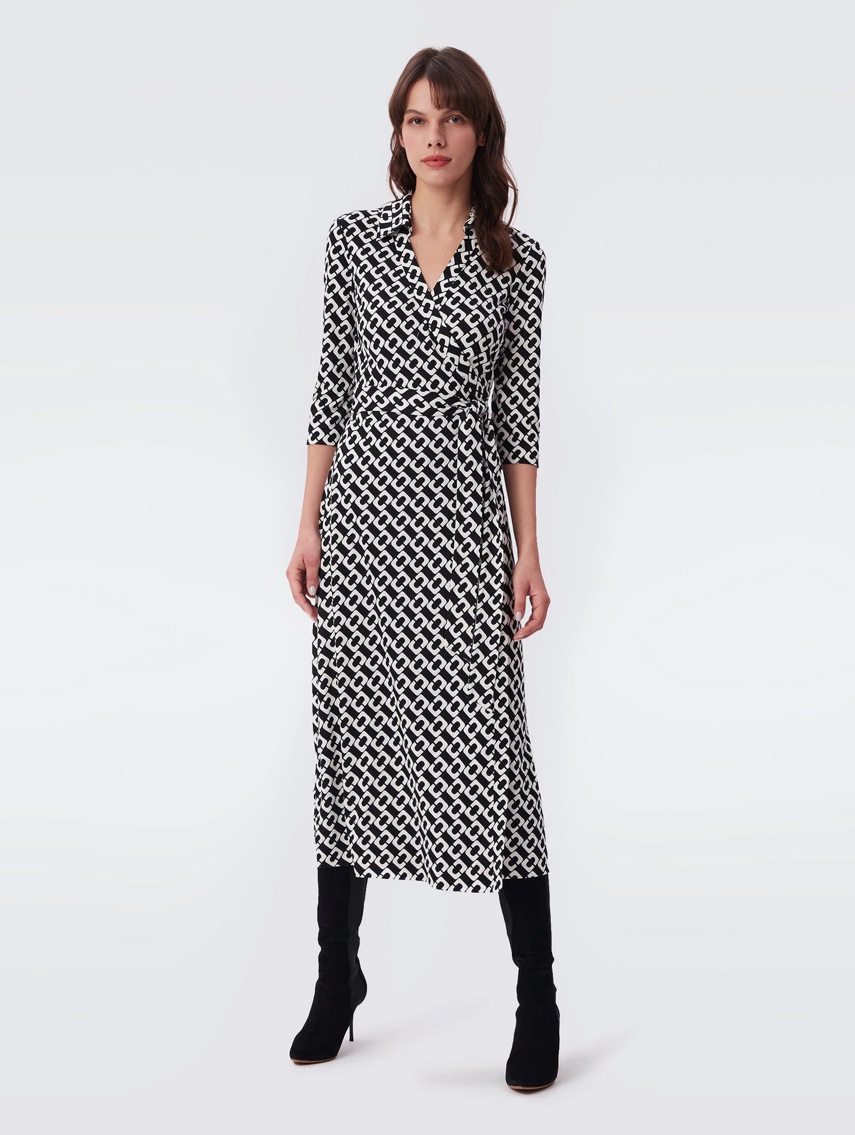 Abigail Wrap Dress in Chain Link