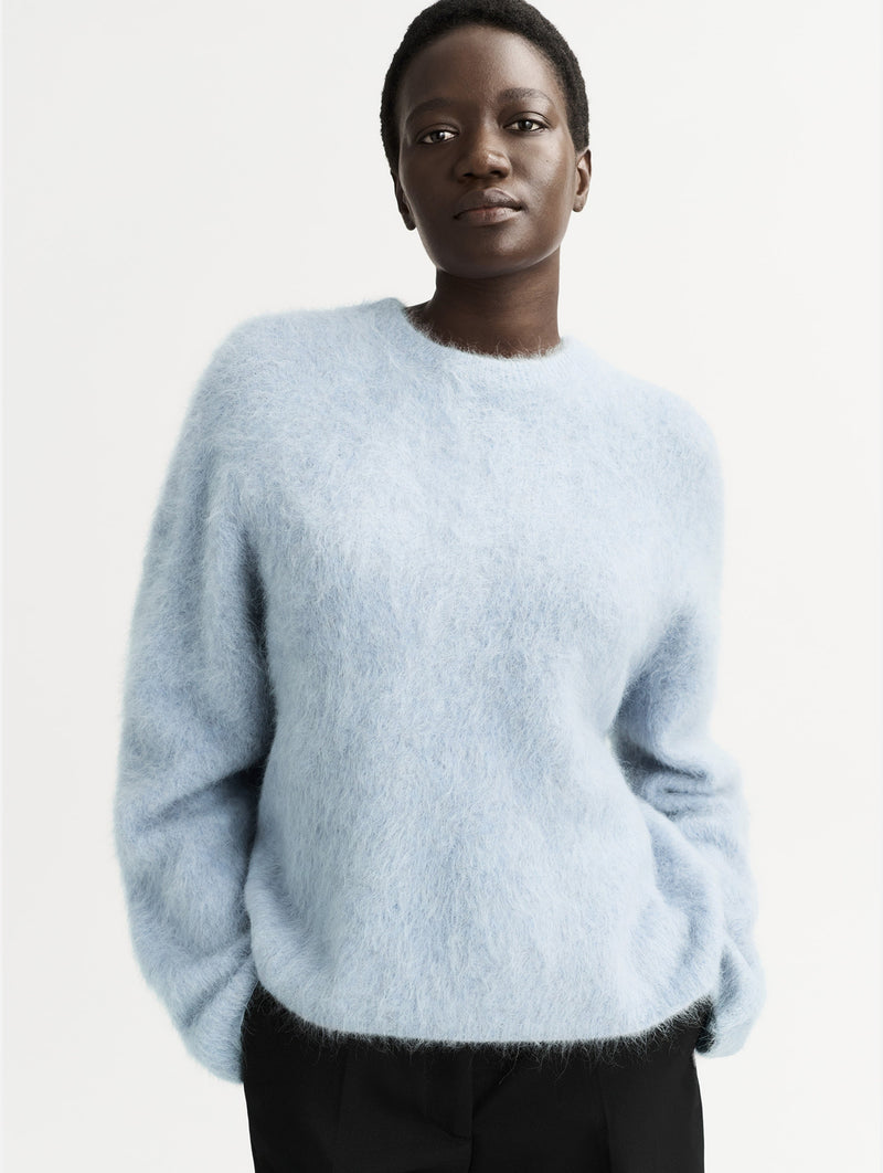 Alpaca Crewneck in Light Blue