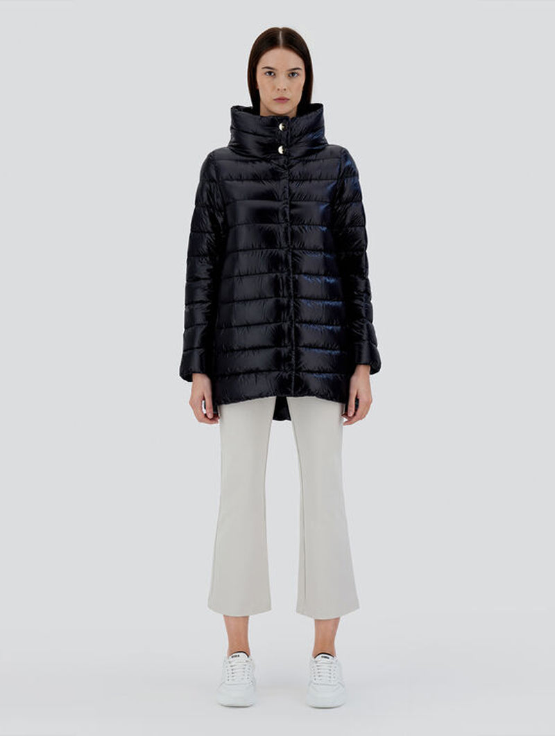 Amelia Ultralight Puffer Jacket in Black