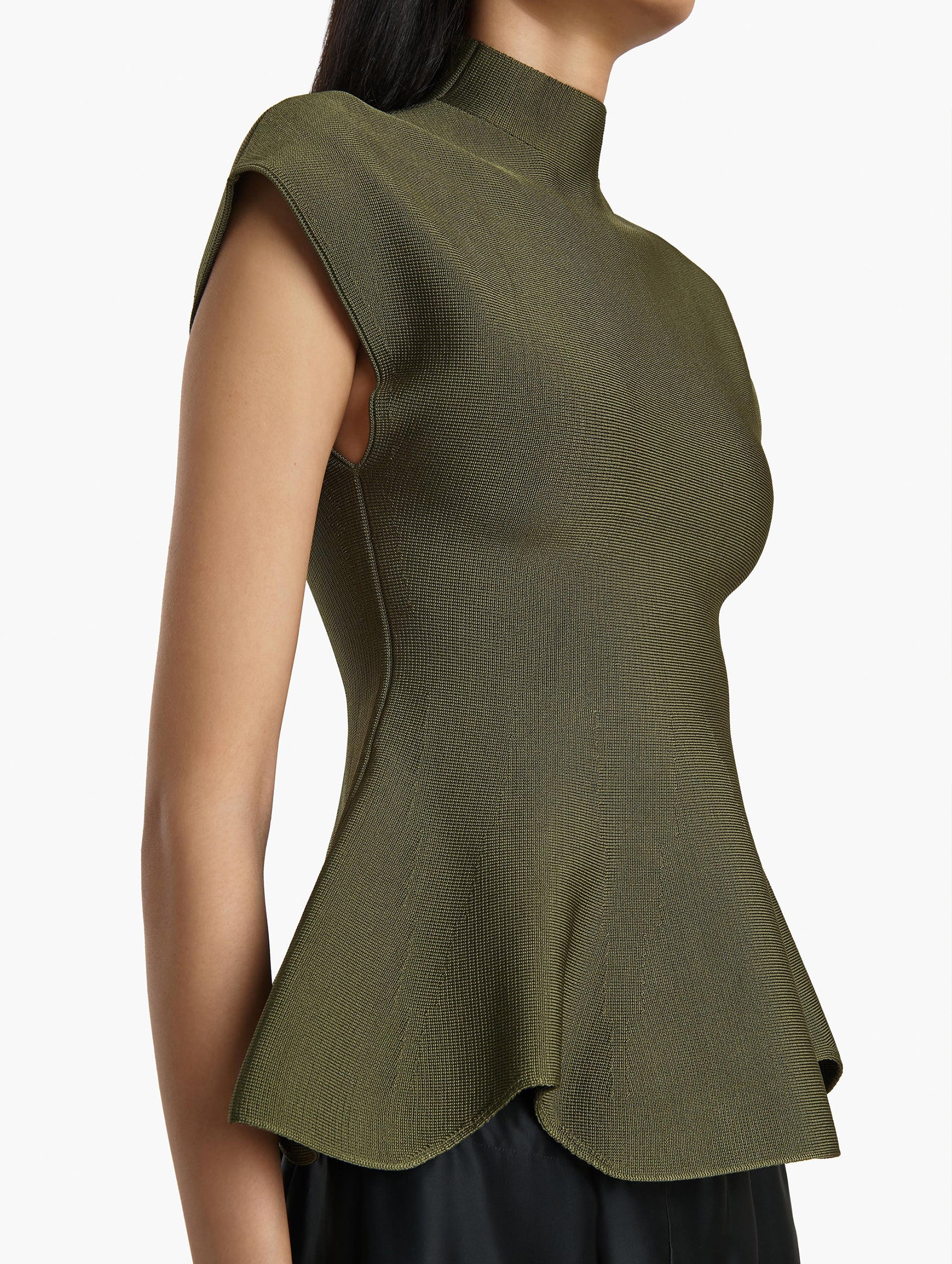 Andra Top in Olive