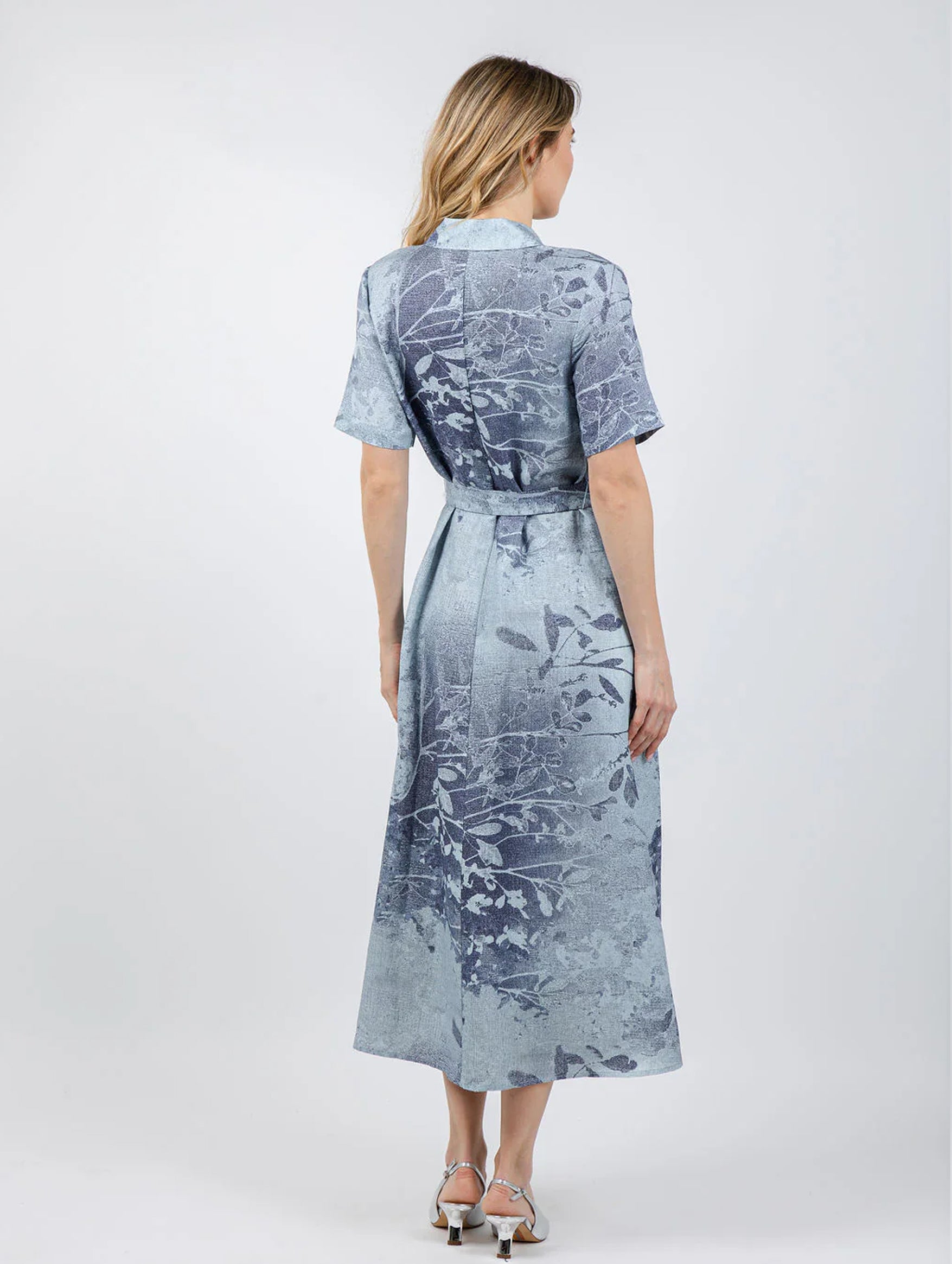 Audria Belted Midi Dress in Sky Floral