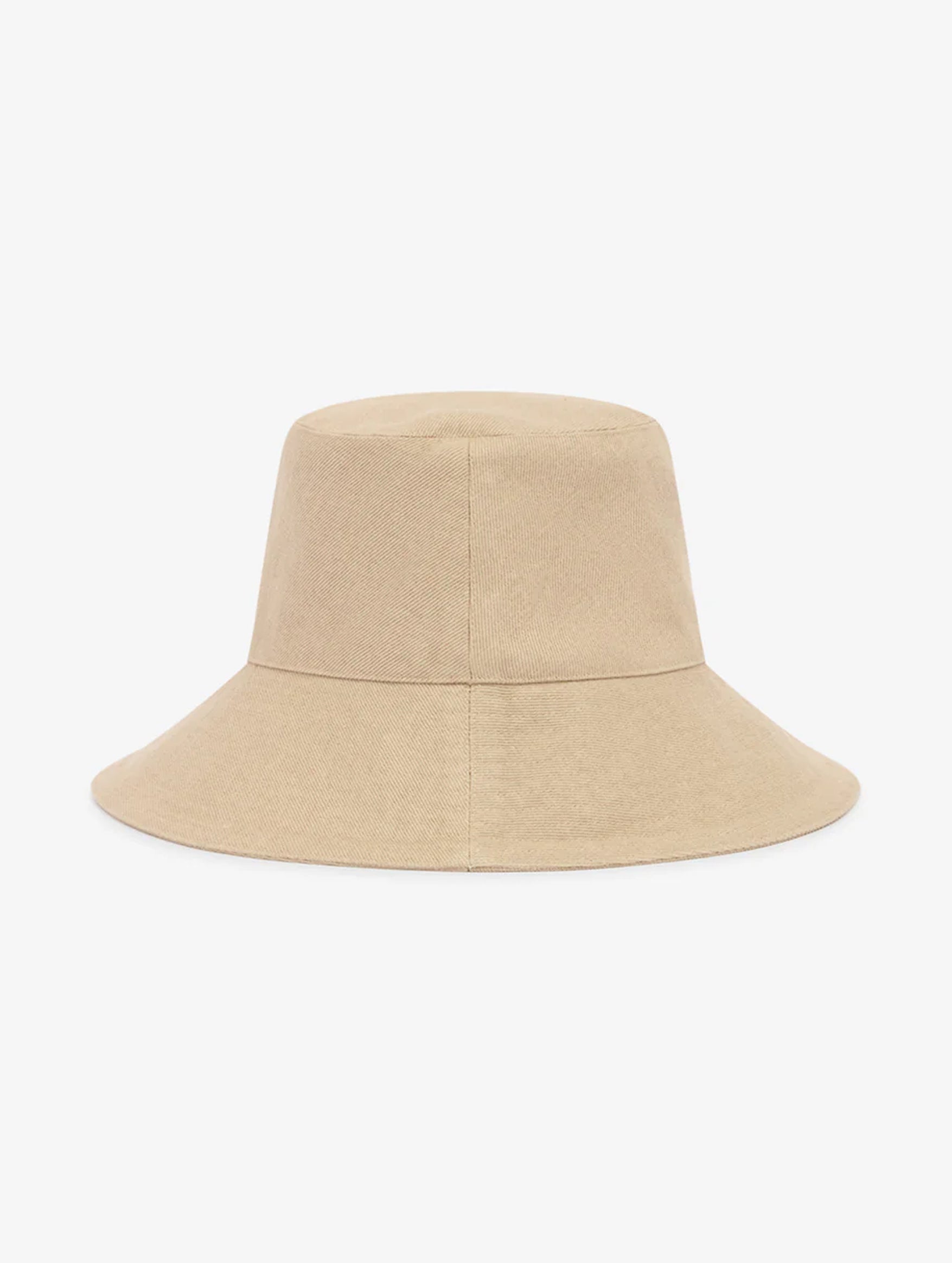 Shaley Hat in Sahara