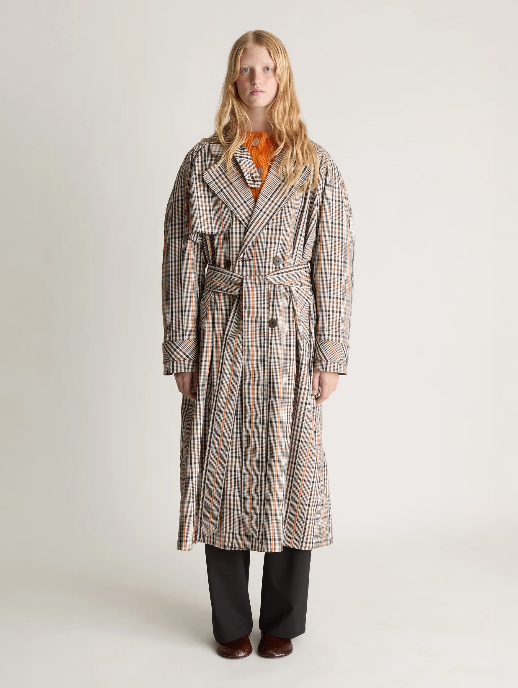 Beaton Check Trench Coat in Charcoal Check