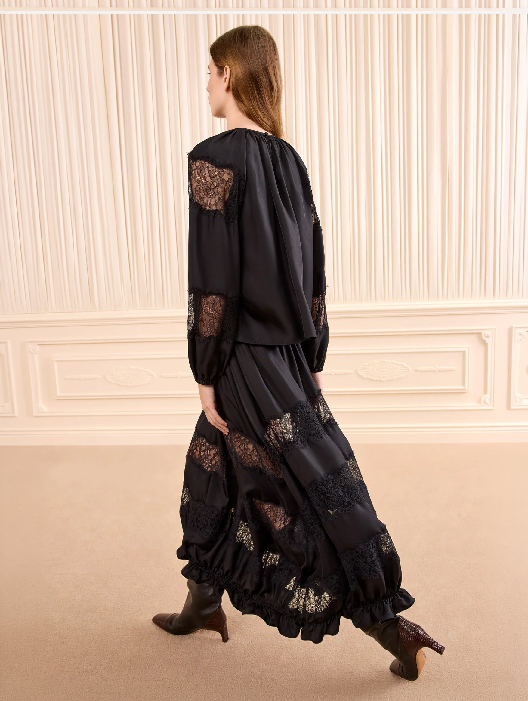 Bess Silk Blouse in Noir