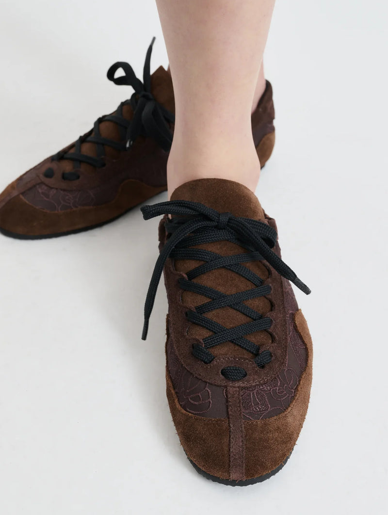 Blaise Soft Sneakers in Brown