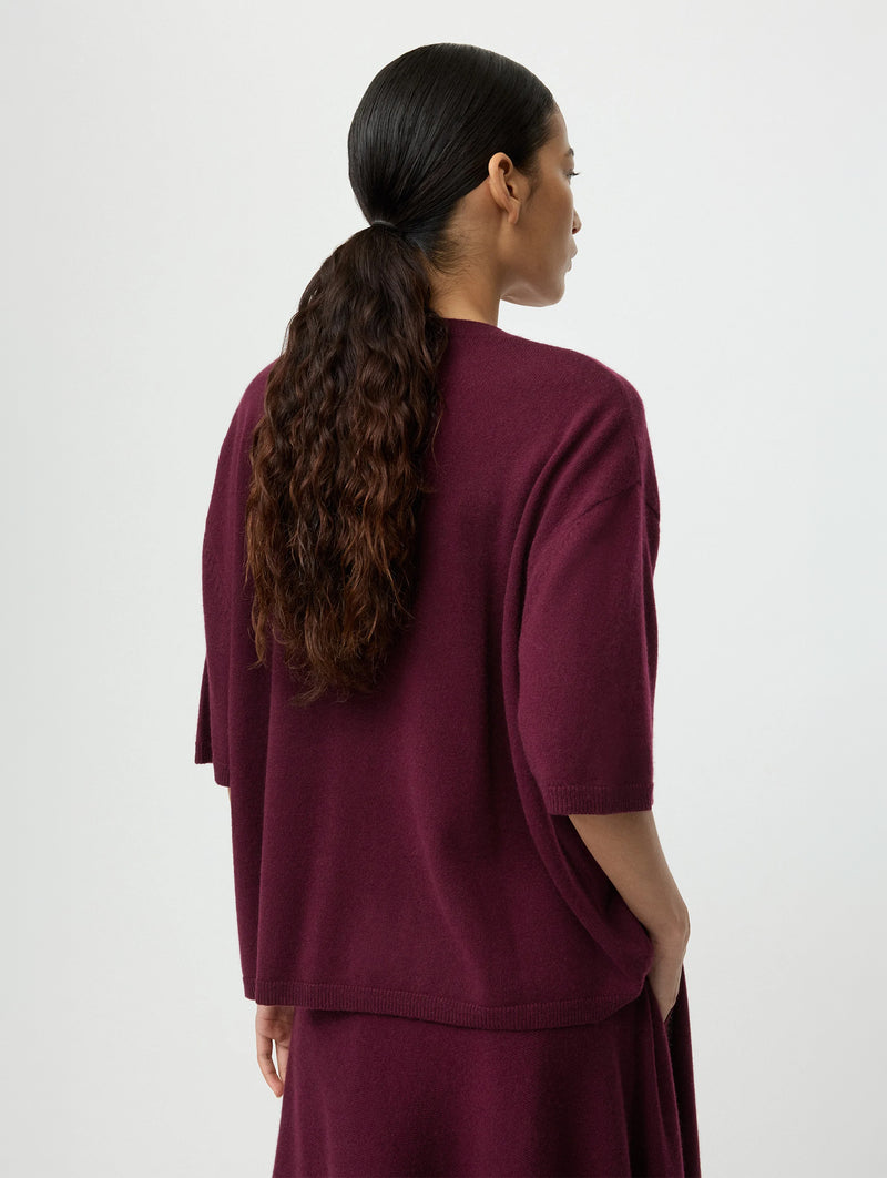Boyfriend Tee in Bordeaux