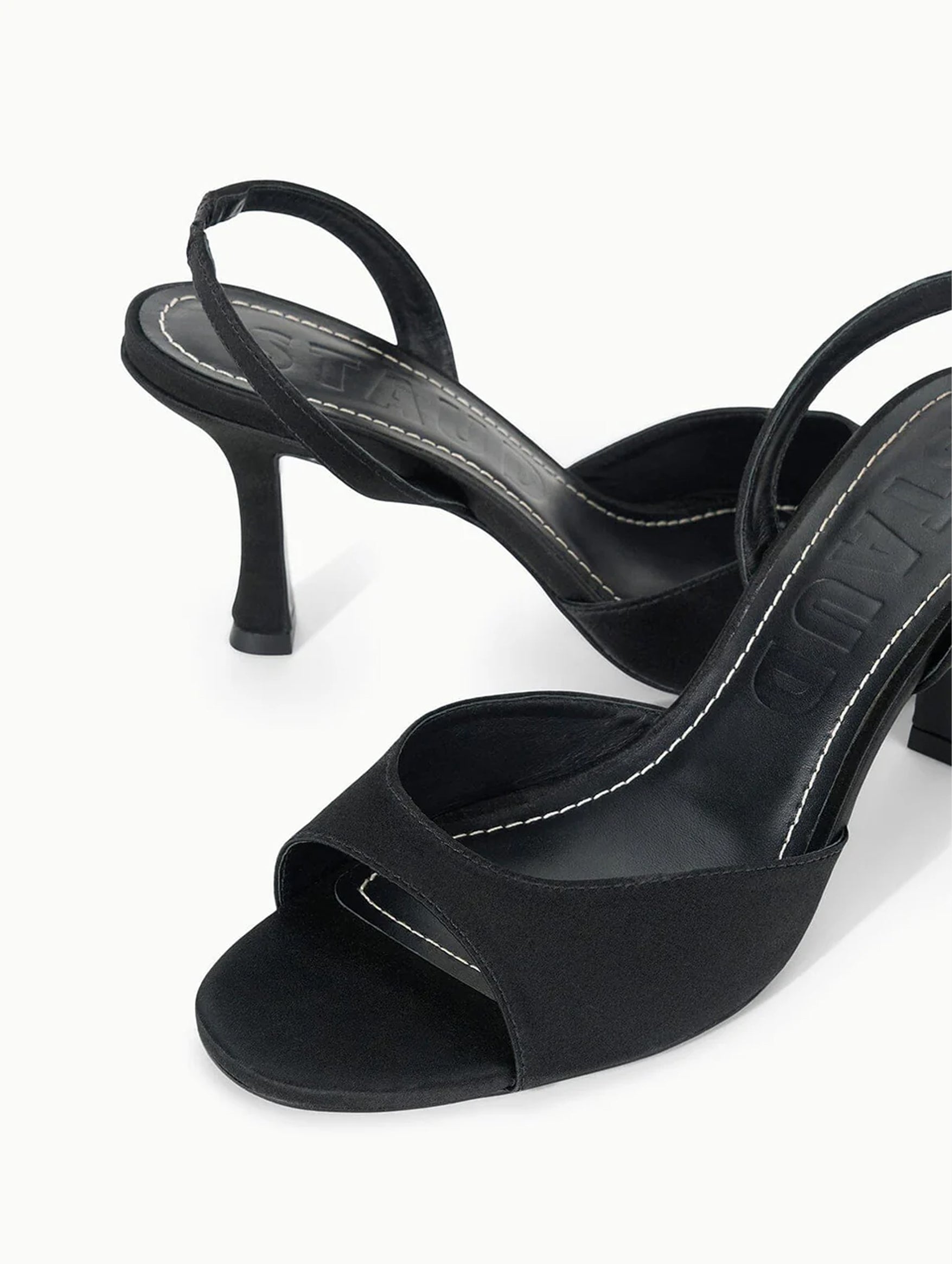 Brigitte Heel in Black