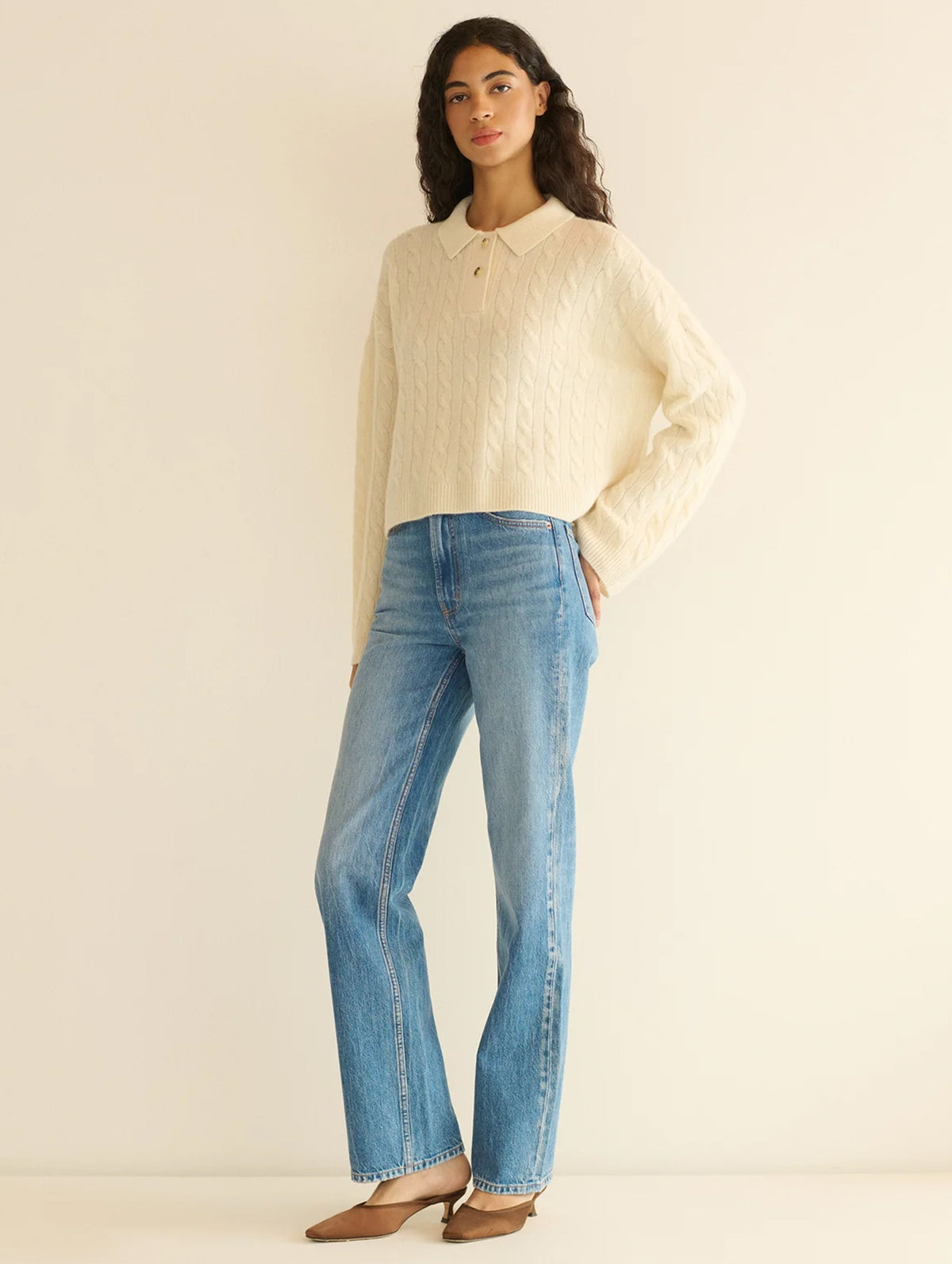 Cambridge Cashmere Sweater in Magnolia