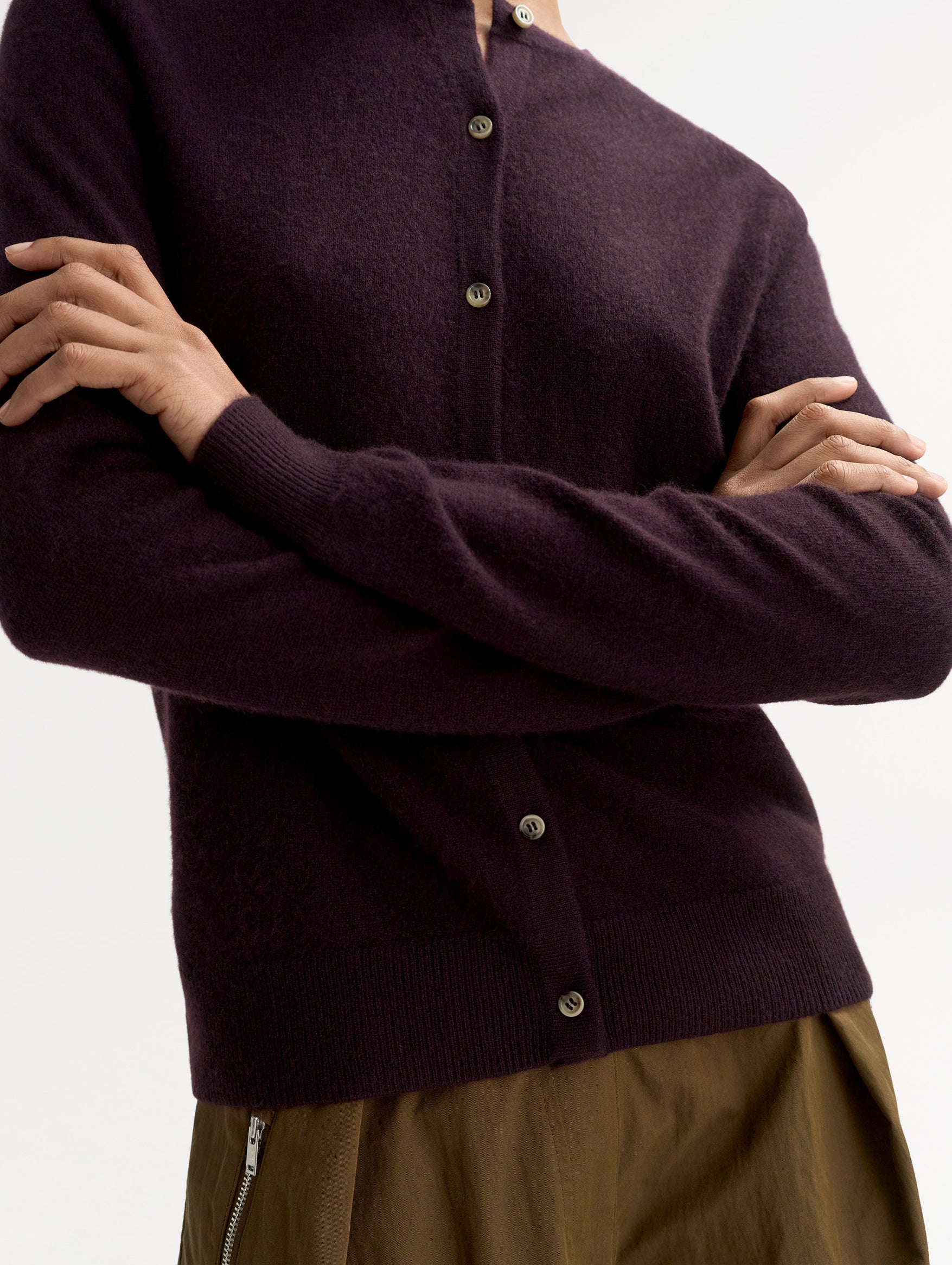 Classic Cashmere Cardigan in Midnight Plum