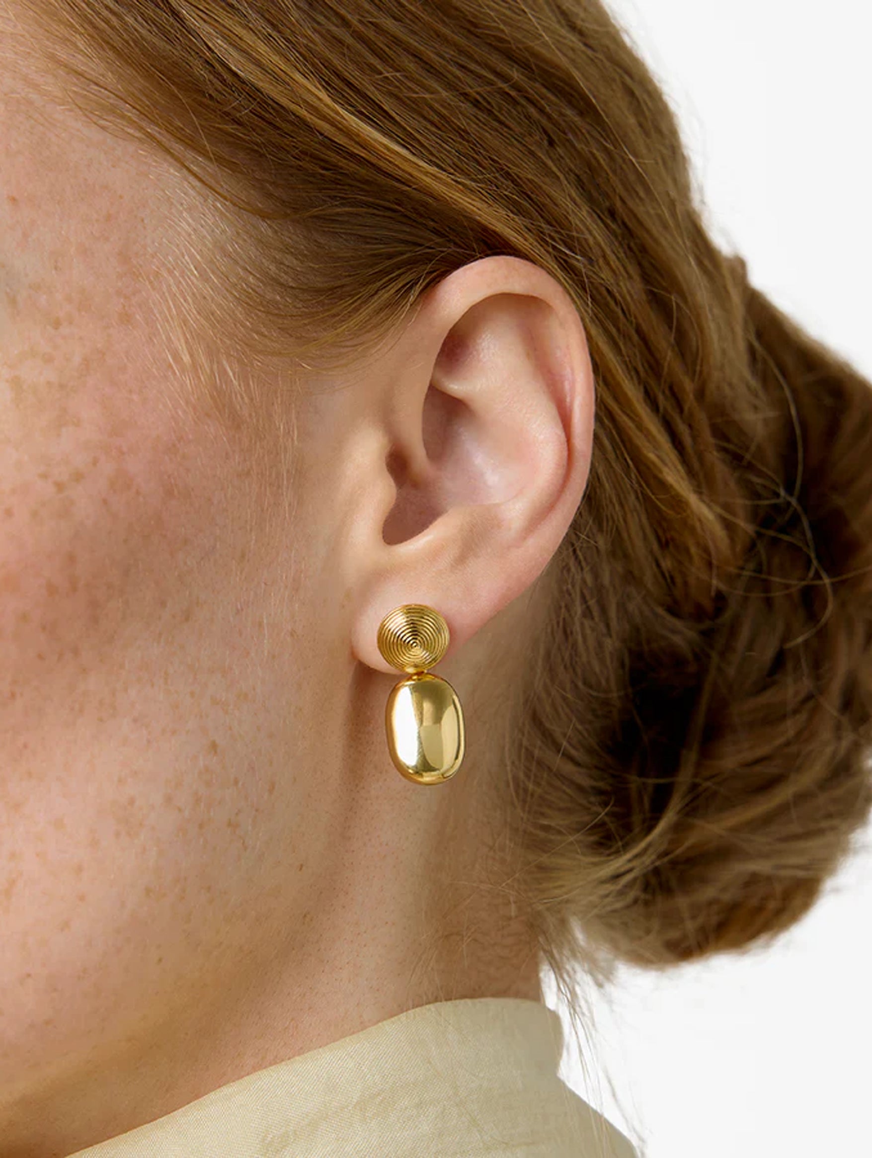 The Carla Earrings in Gold