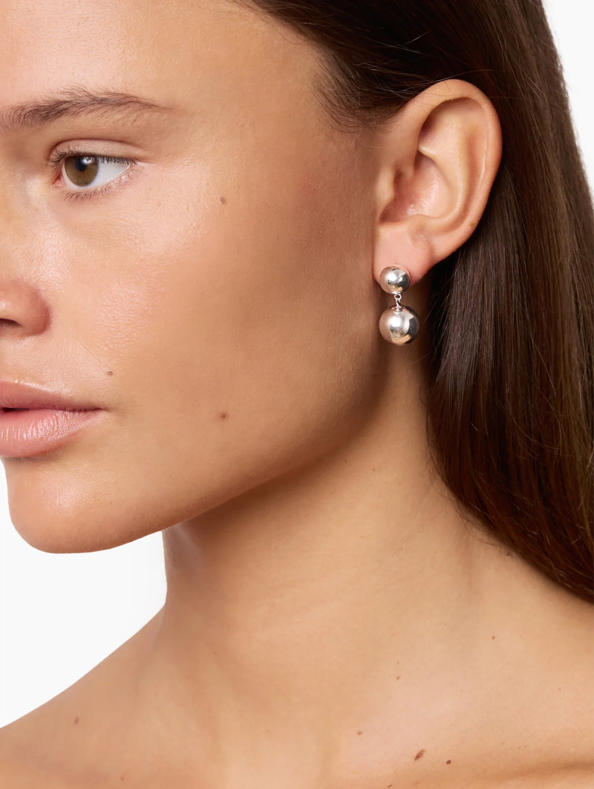 The Caroline Earrings in Silver