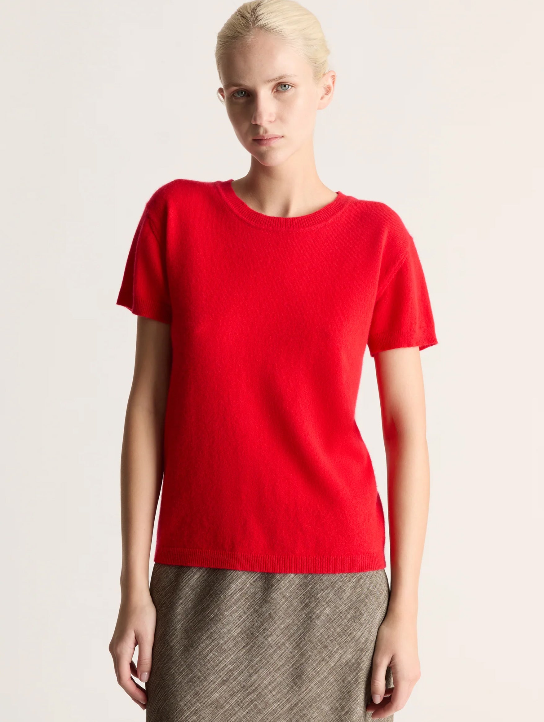 Cashmere Tee in Ruby