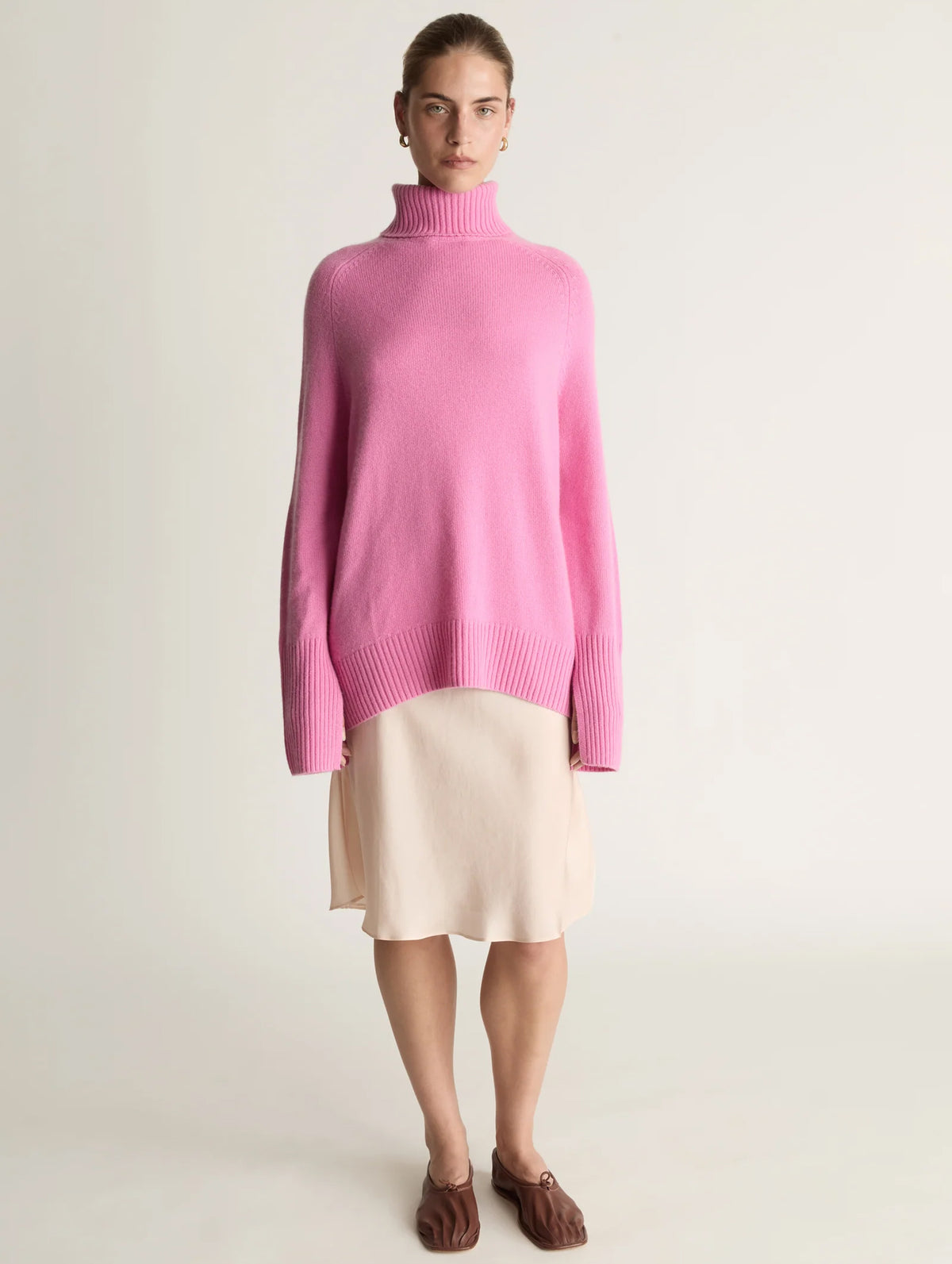 Cashmere Turtleneck in Bubblegum