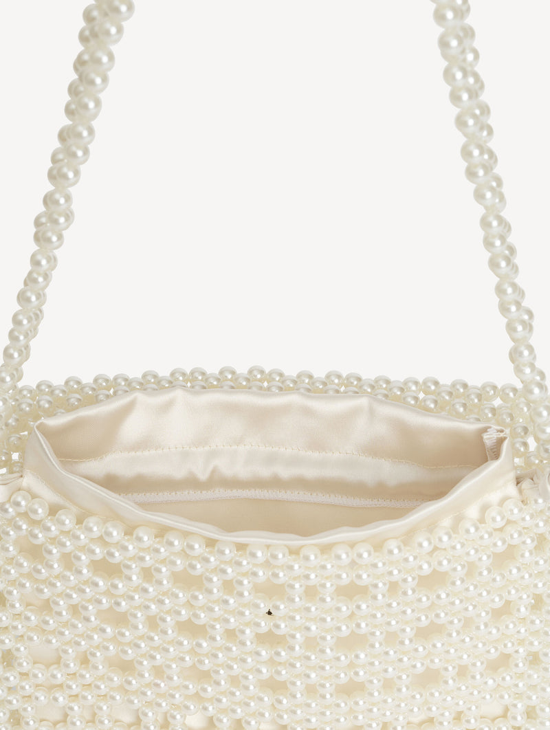 Chaklo Shoulder Bag in Soft White