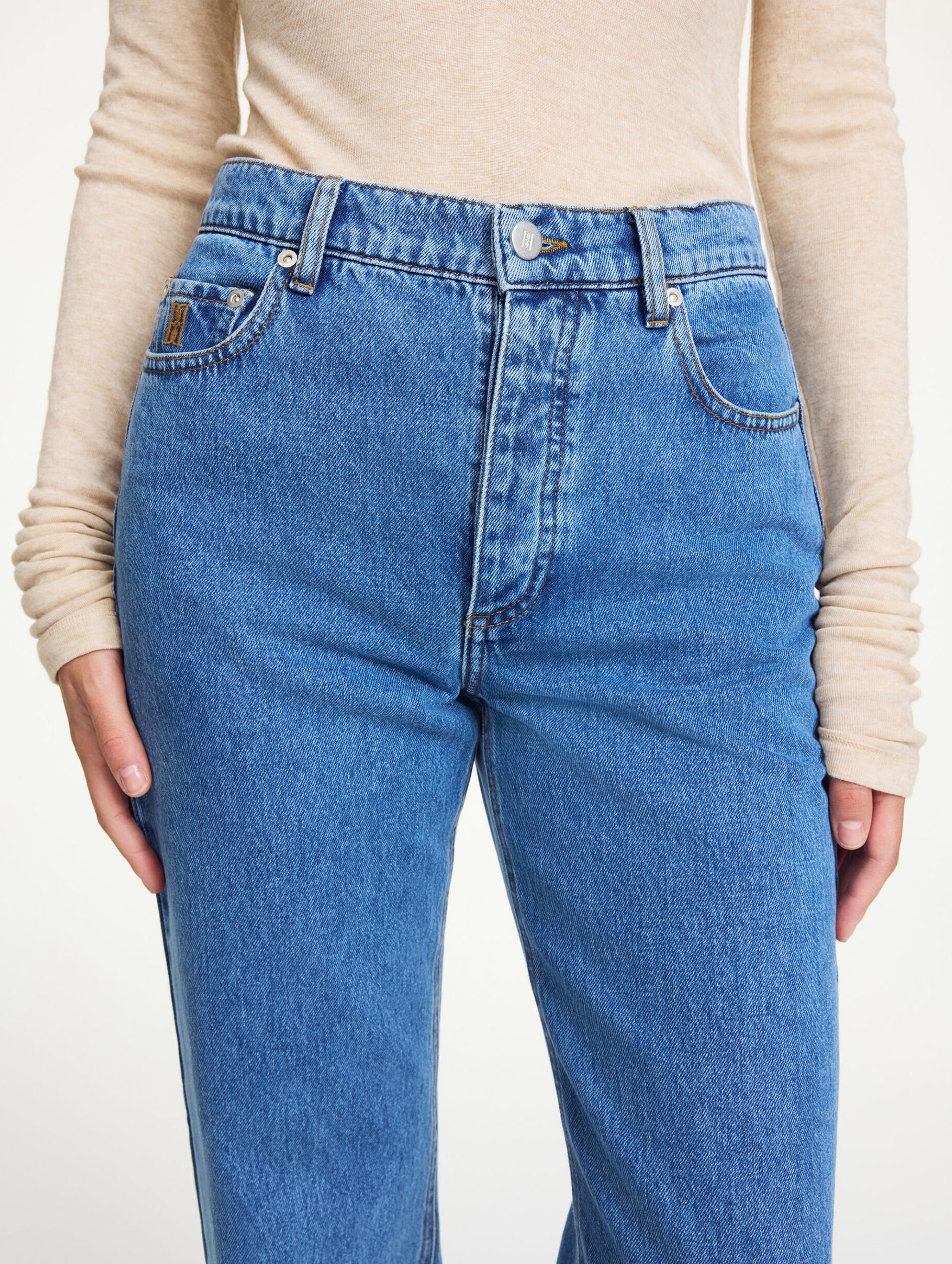 Chicago Jean in Mid Denim Blue