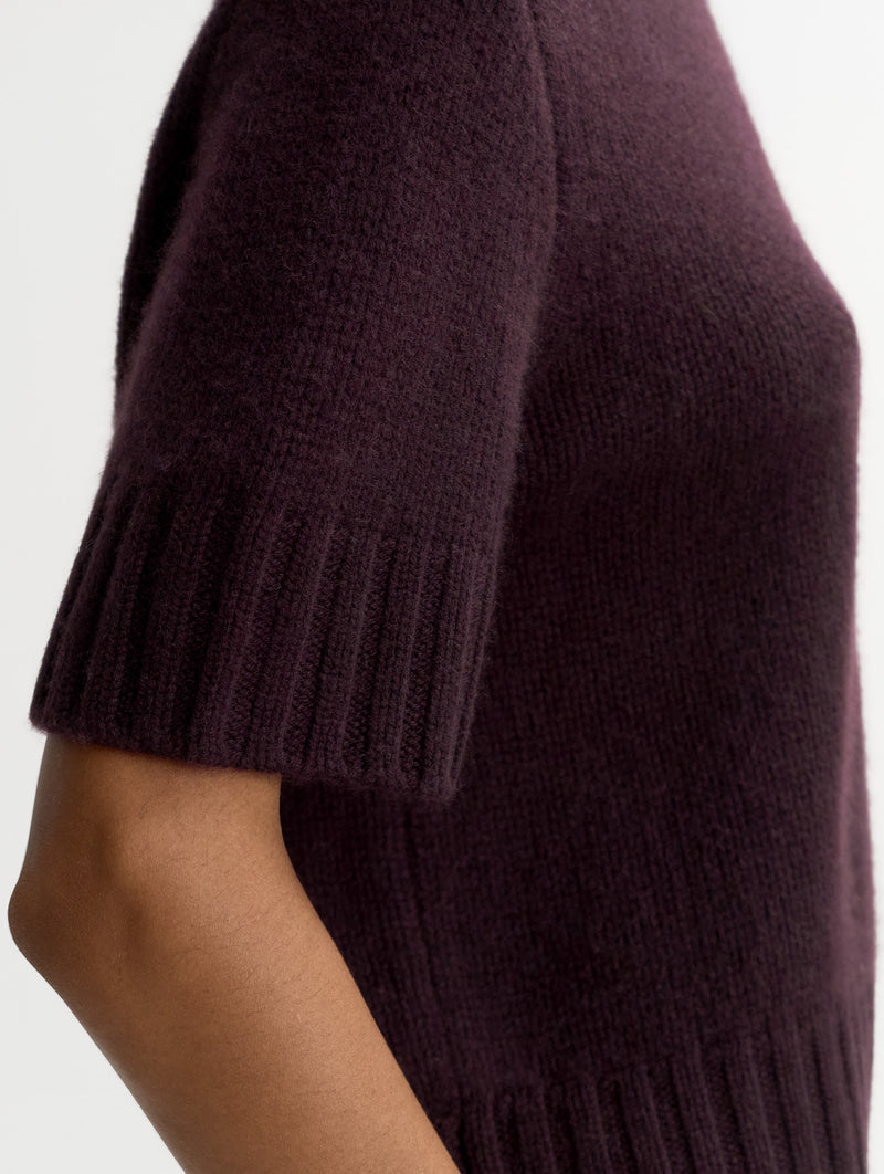 Chunky Cashmere Short Sleeve in Midnight Plum