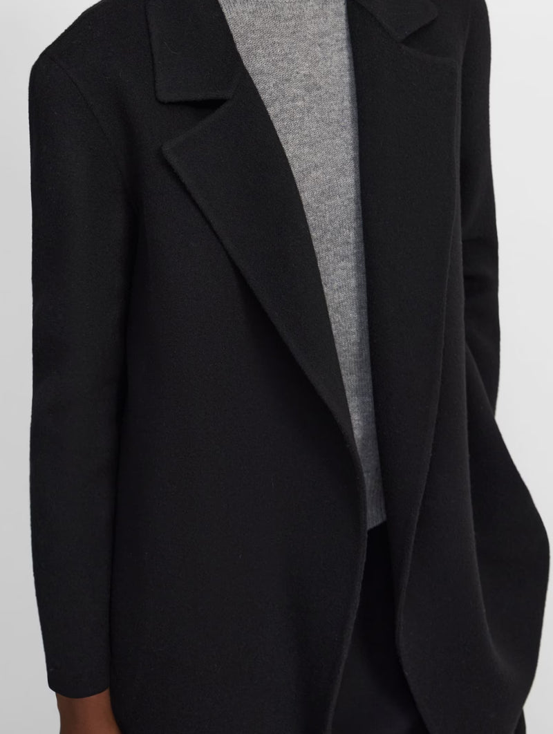Clairene Wool Cashmere Coat in Black