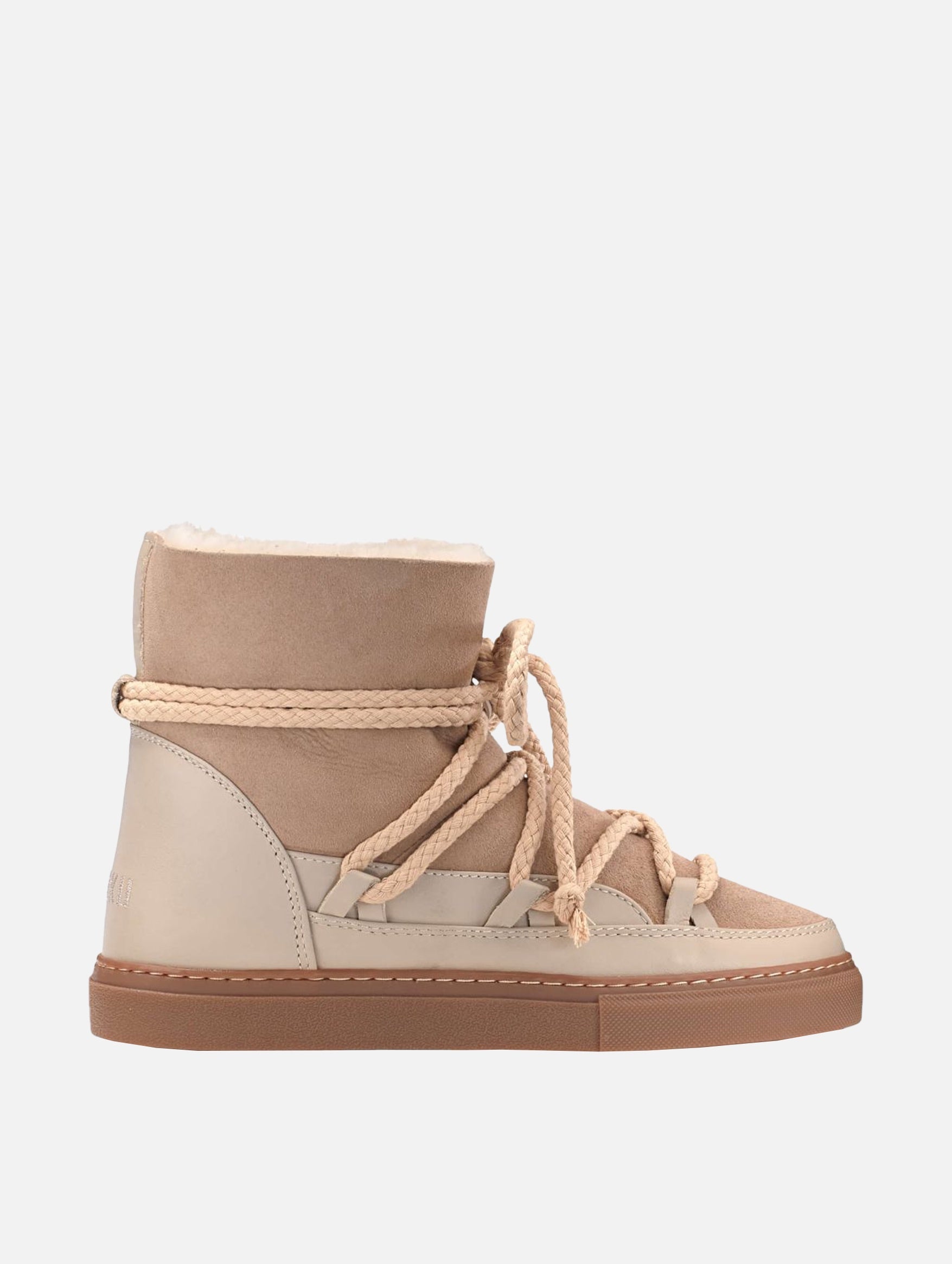 Classic Sneaker in Beige