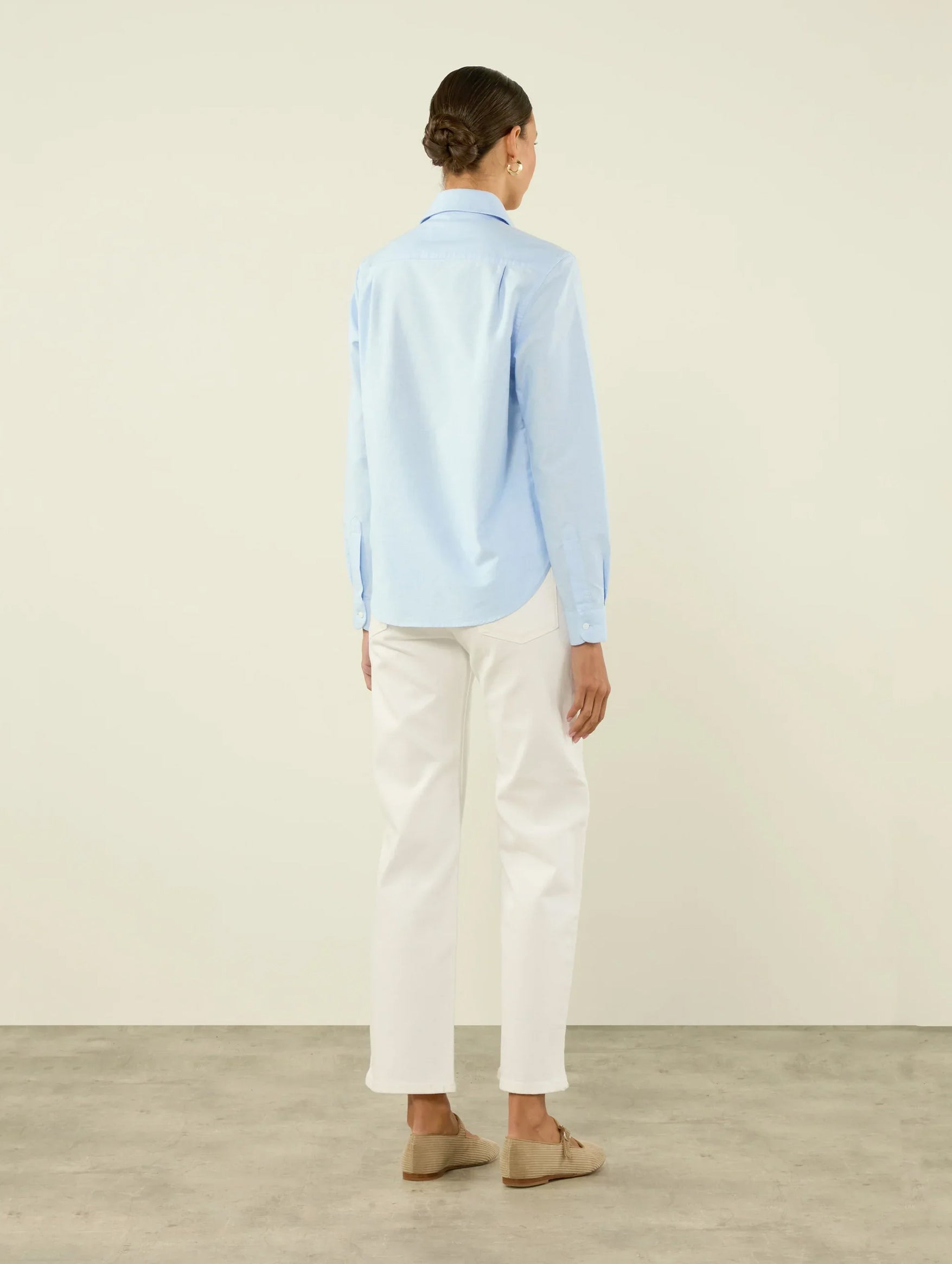 The Classic Oxford Shirt in Celeste Blue