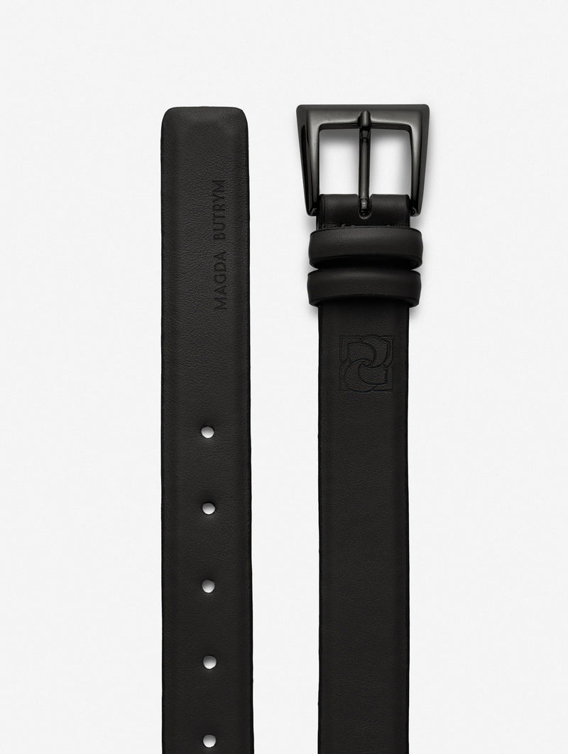 Classic Buckle Leather Belt In Black