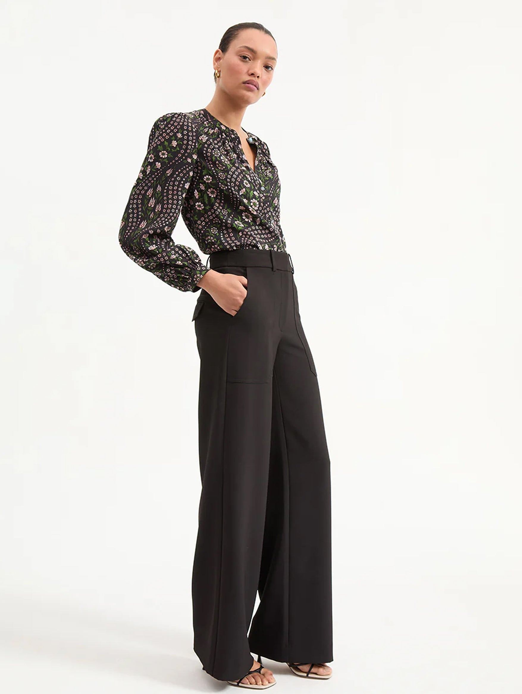 Cole Wide-Leg Pant in Black