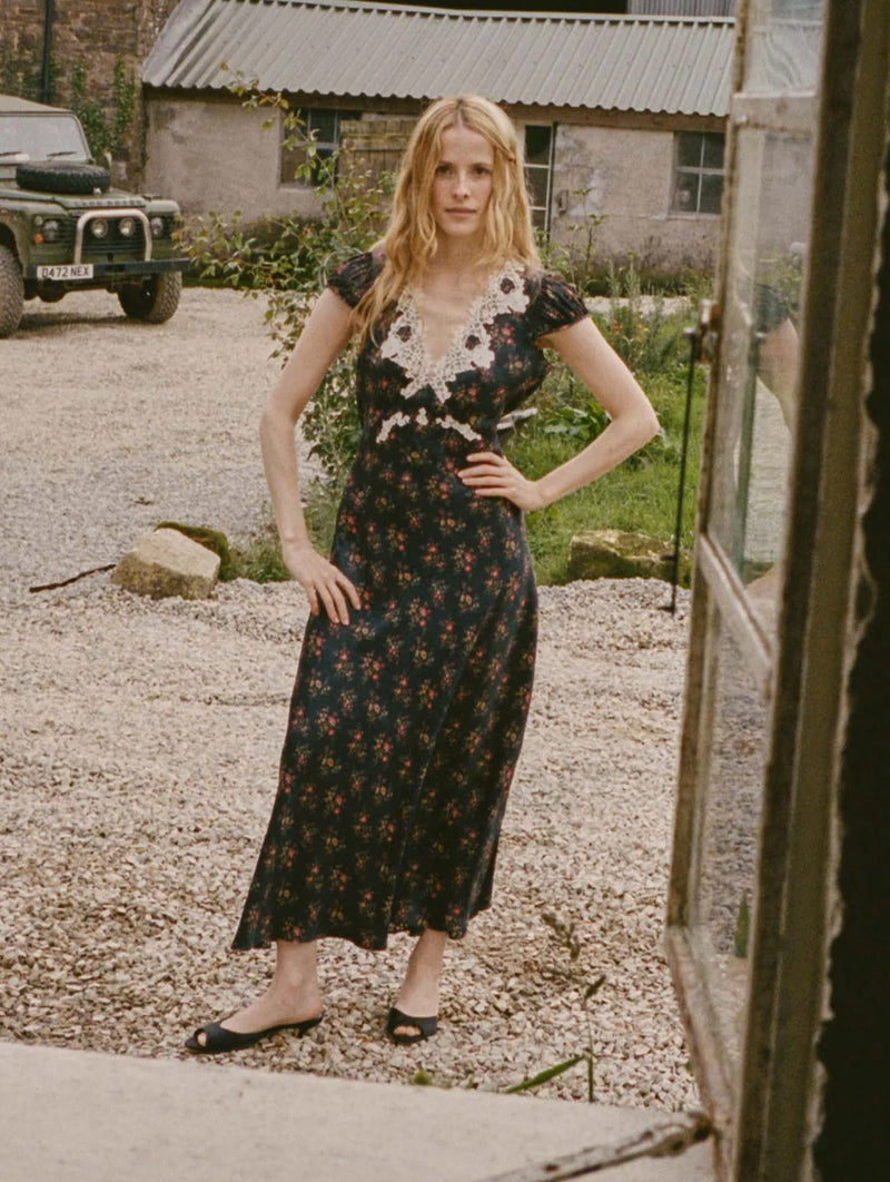 Coraline Dress in Fleur Du Palais