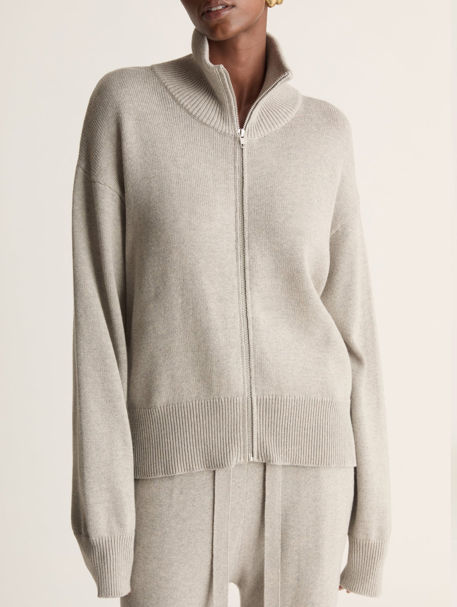 Cotton Cashmere Zip-up Sweater in Ash