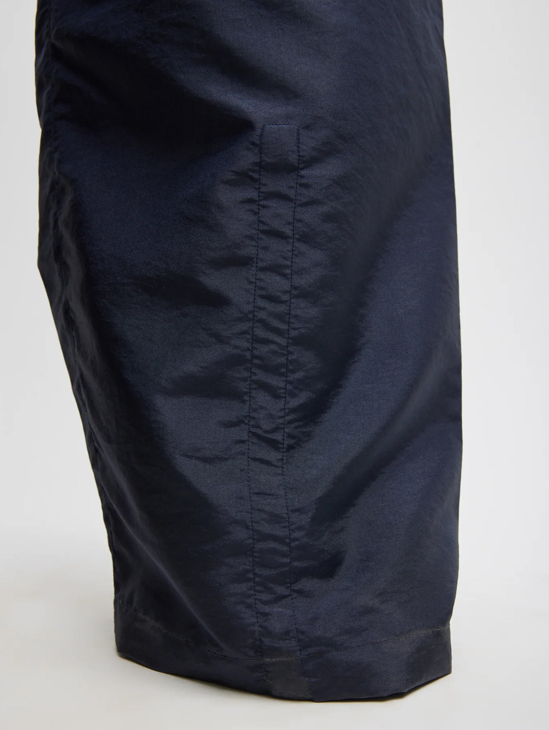 Crispy Nylon Regular Winslow Pant in Navy