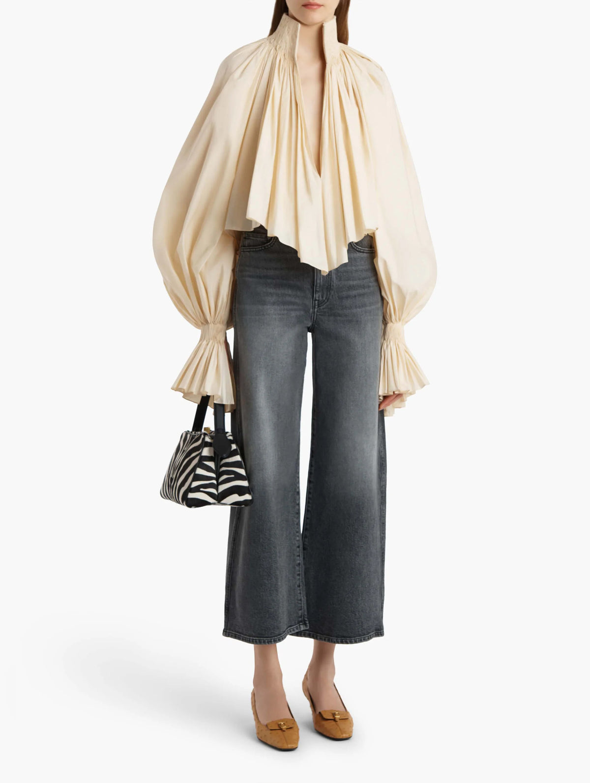 Delina Jean in Warwick