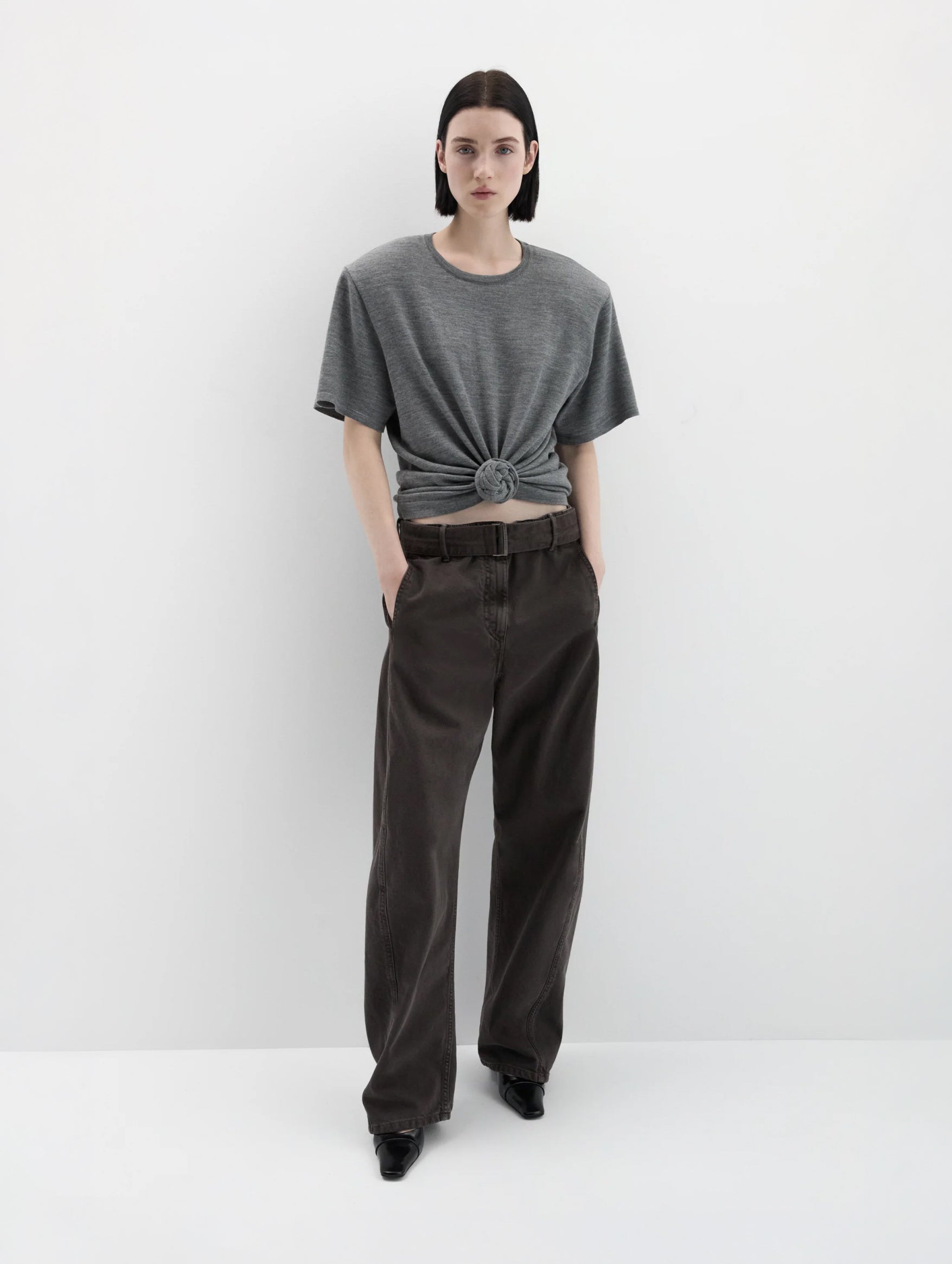 Denim Low-rise Belted Trousers in Brown