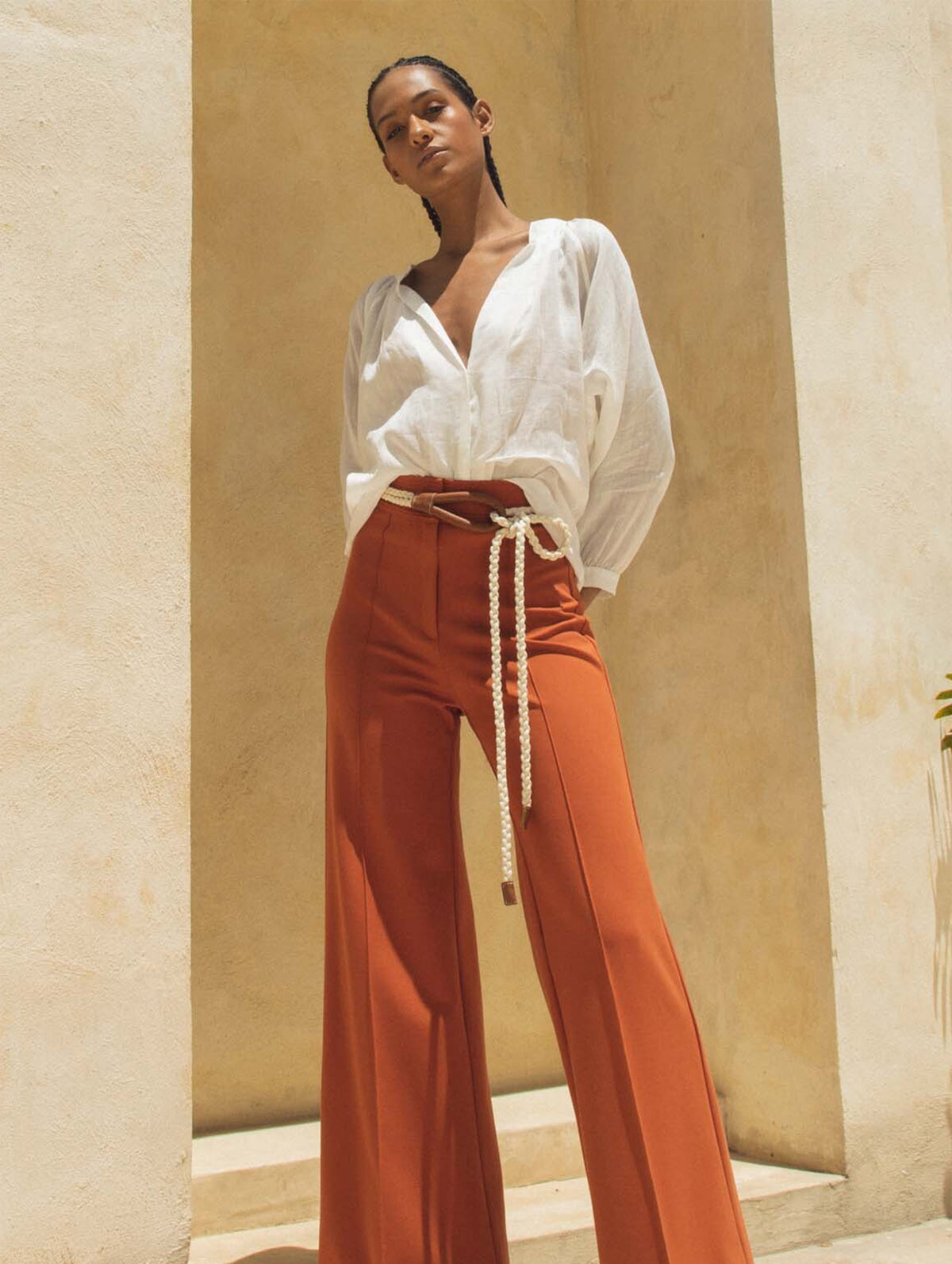 Discretos Blouse in Off White