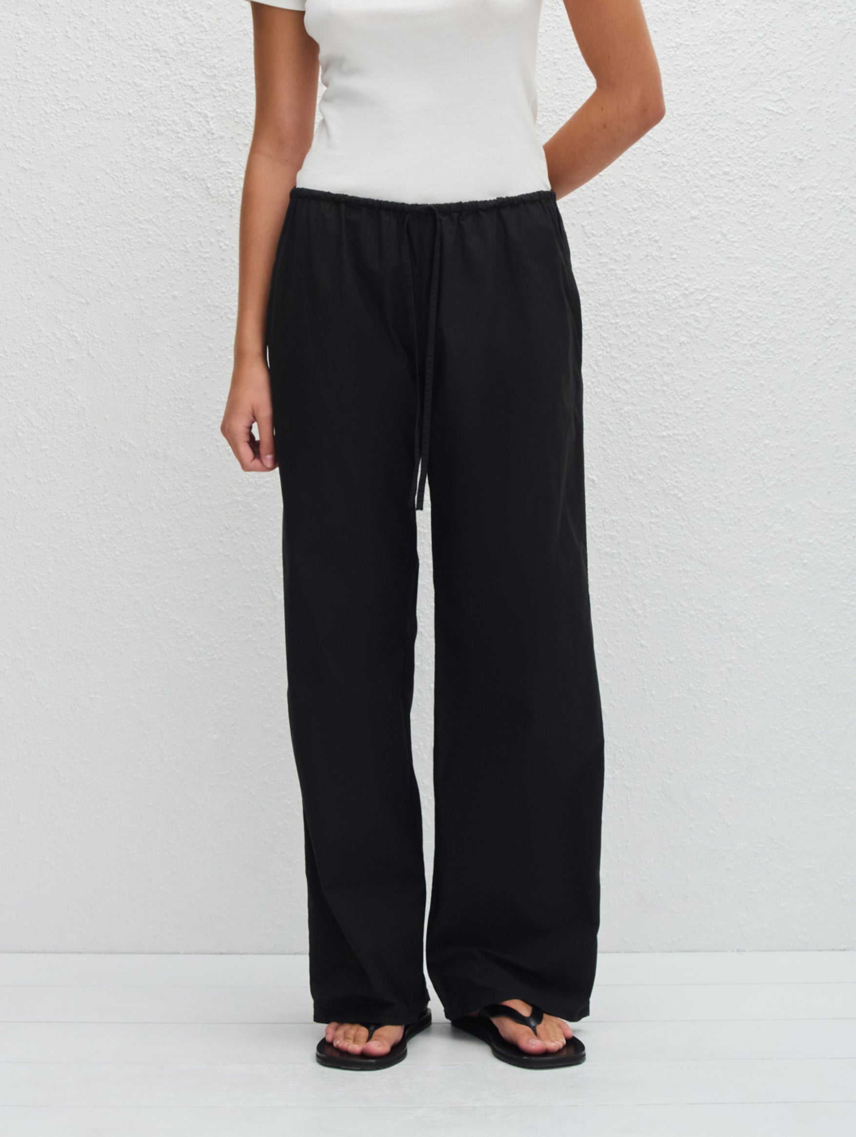 Drawcord Pant in Black