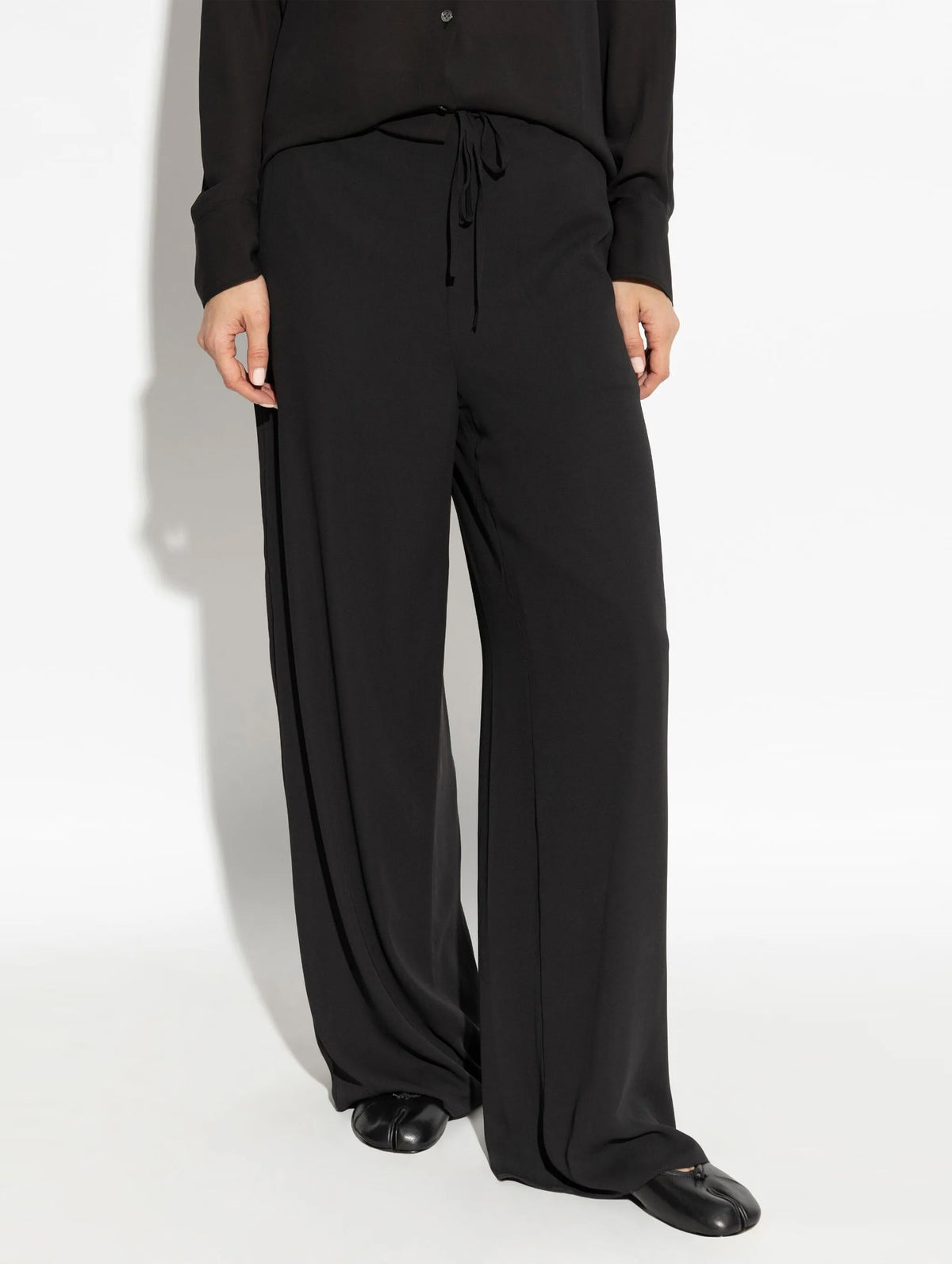 Classic Drawstring Trouser in Black