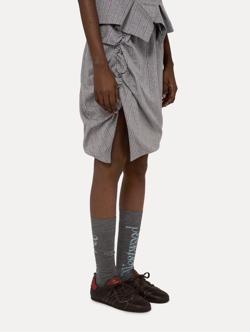 Drunken Trainer in Off Black