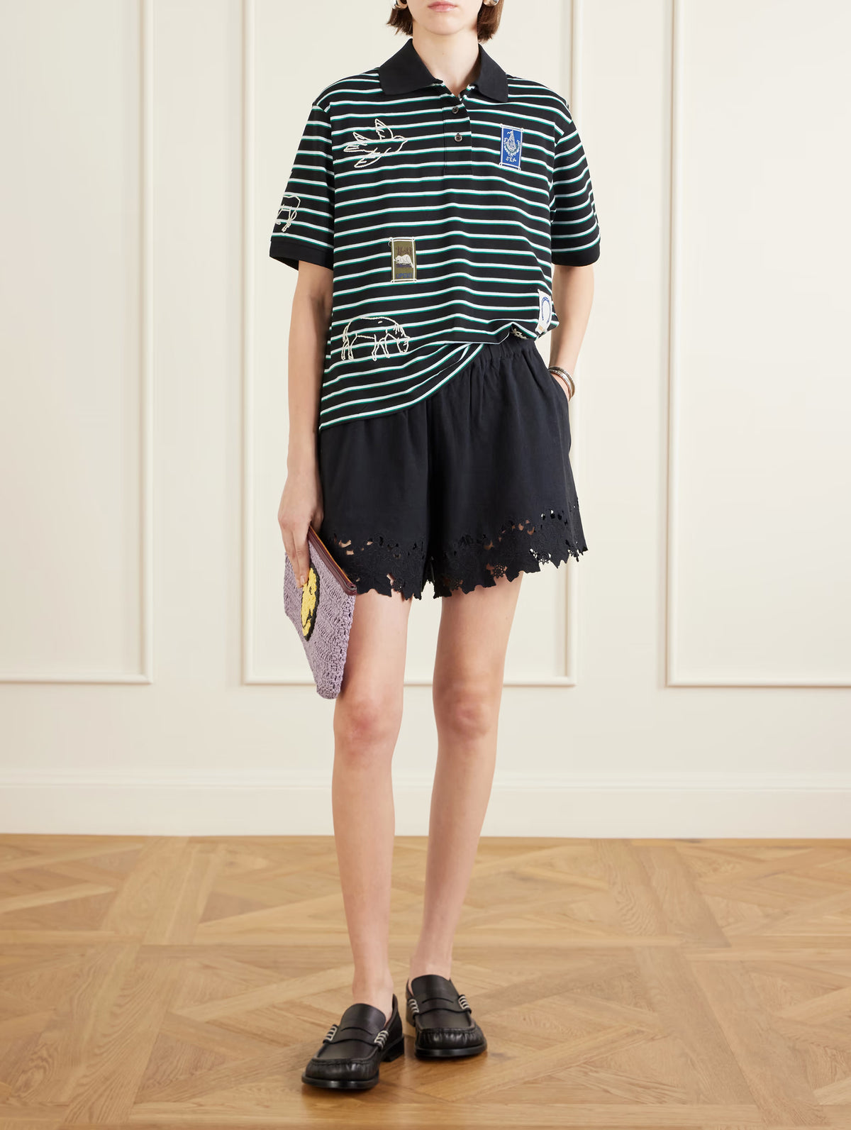 Eleannora Shorts in Black