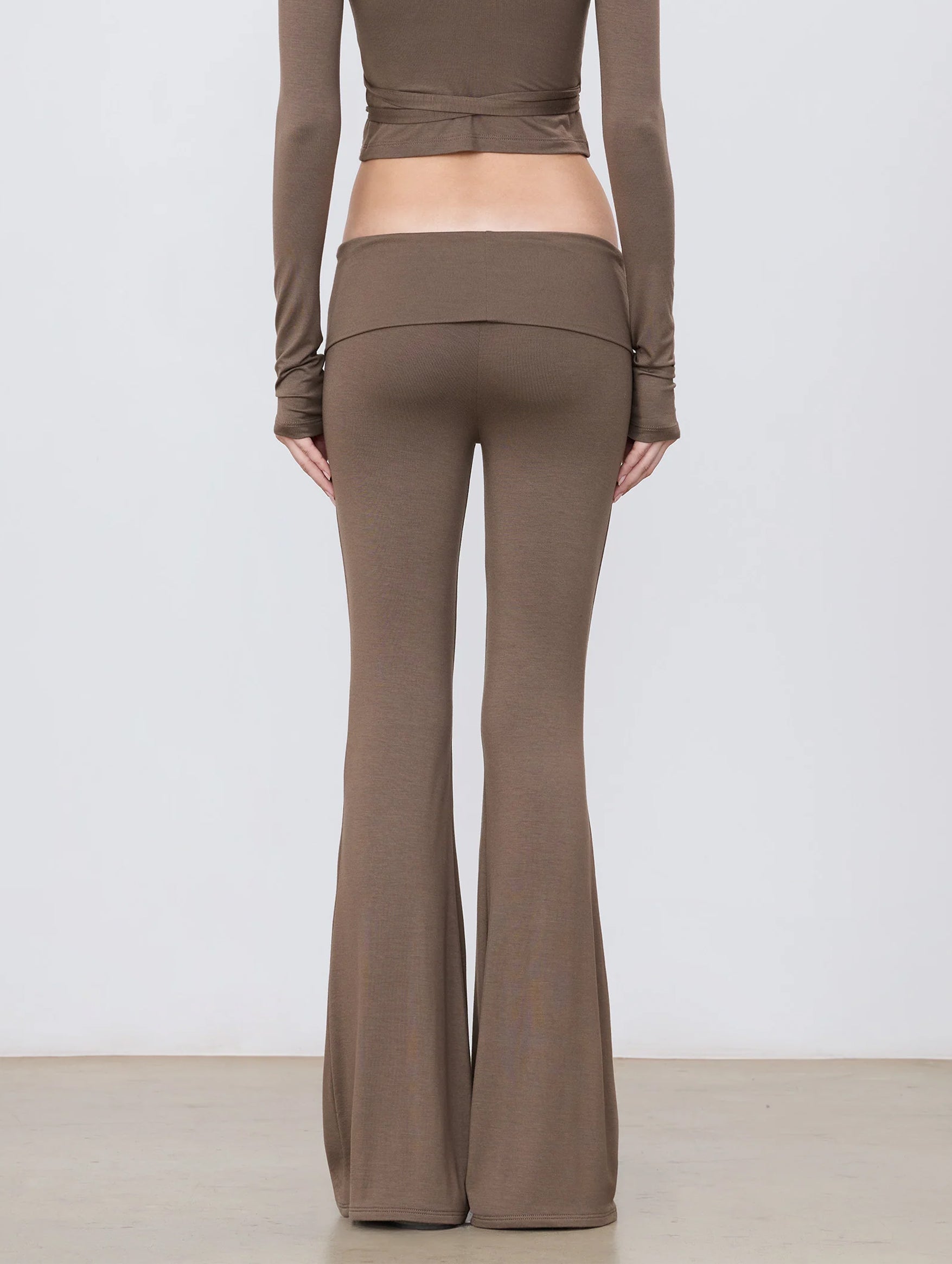 Foldover Flare Pant in Mushroom